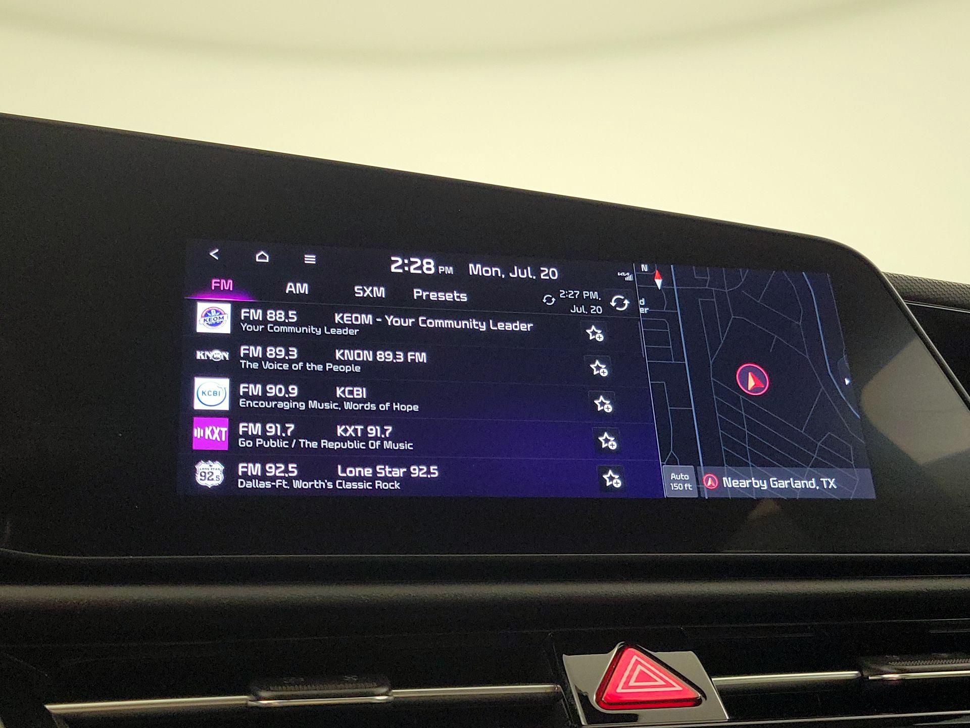 Thumbnail: 2023 Kia Niro - 15