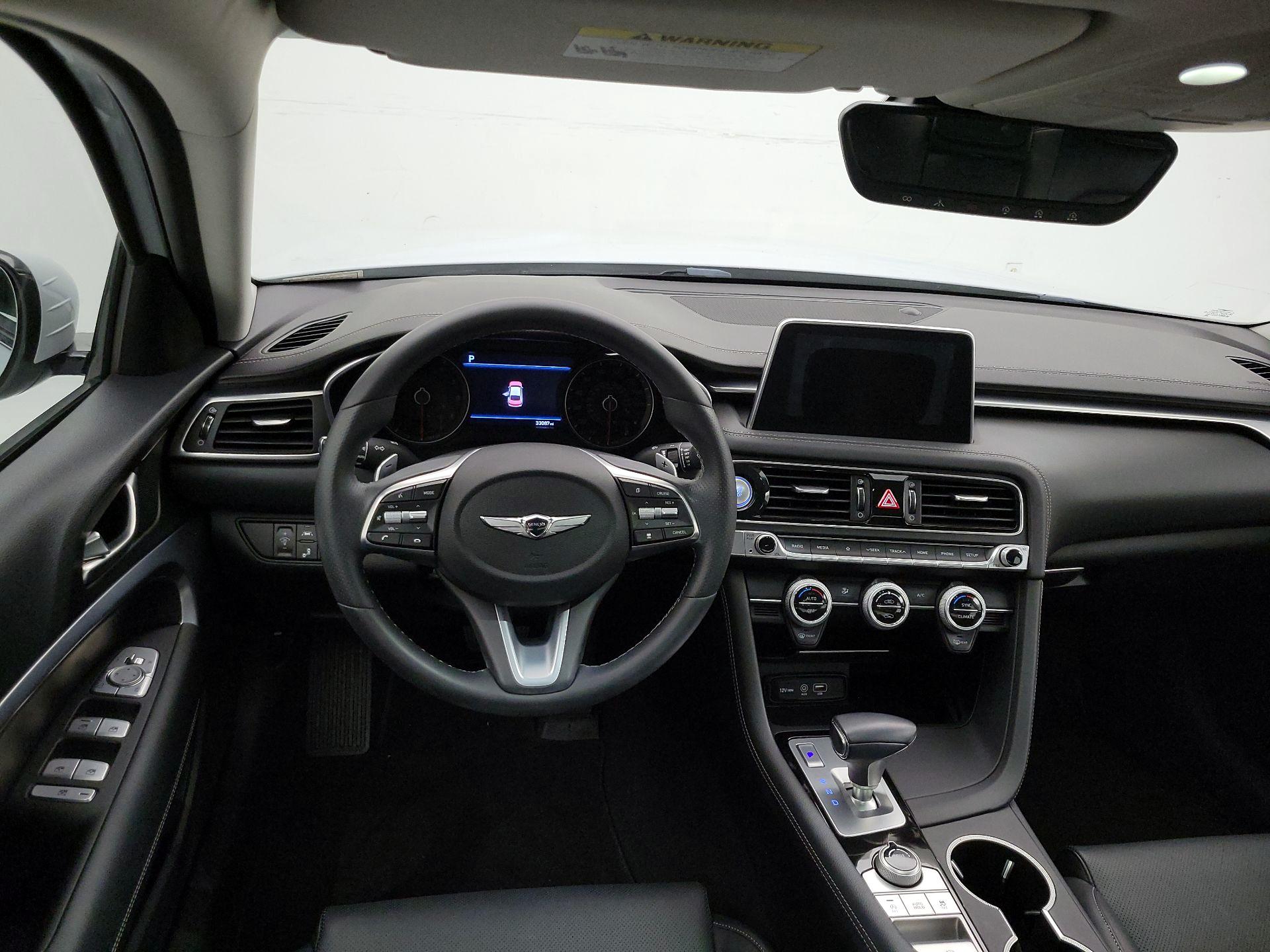 Thumbnail: 2020 Genesis G70 - 10