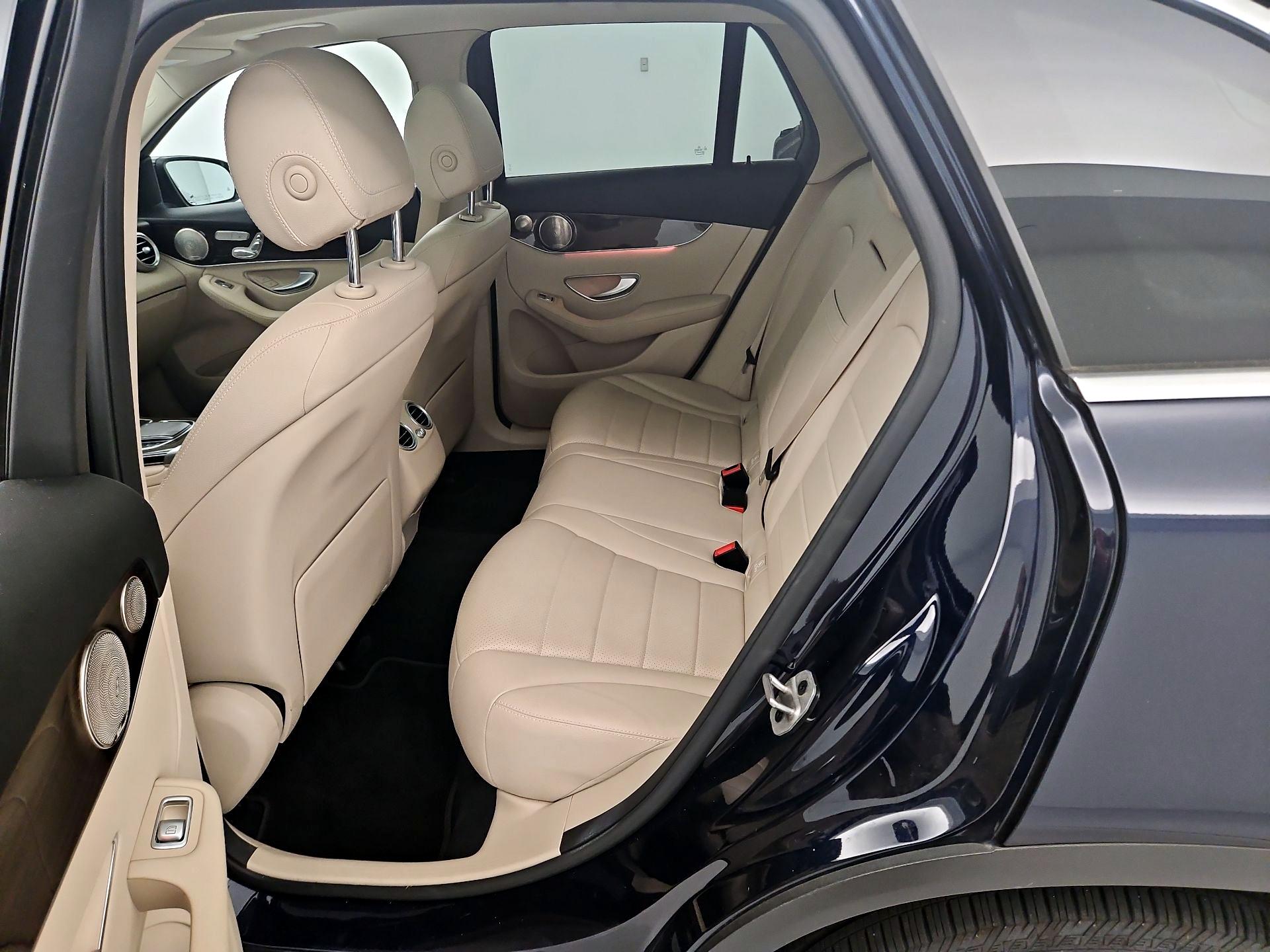 Thumbnail: 2021 Mercedes-Benz GLC - 19