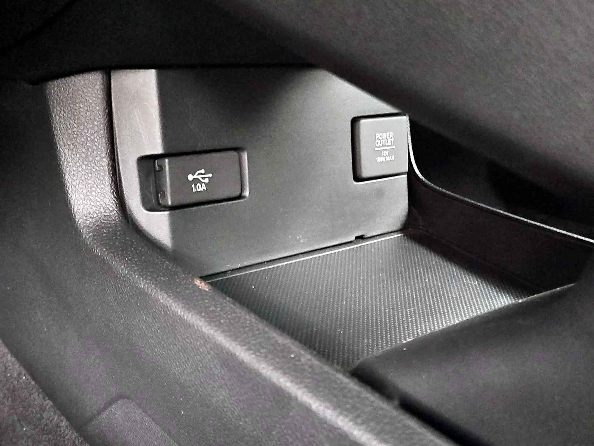 Thumbnail: 2016 Honda Civic - 18