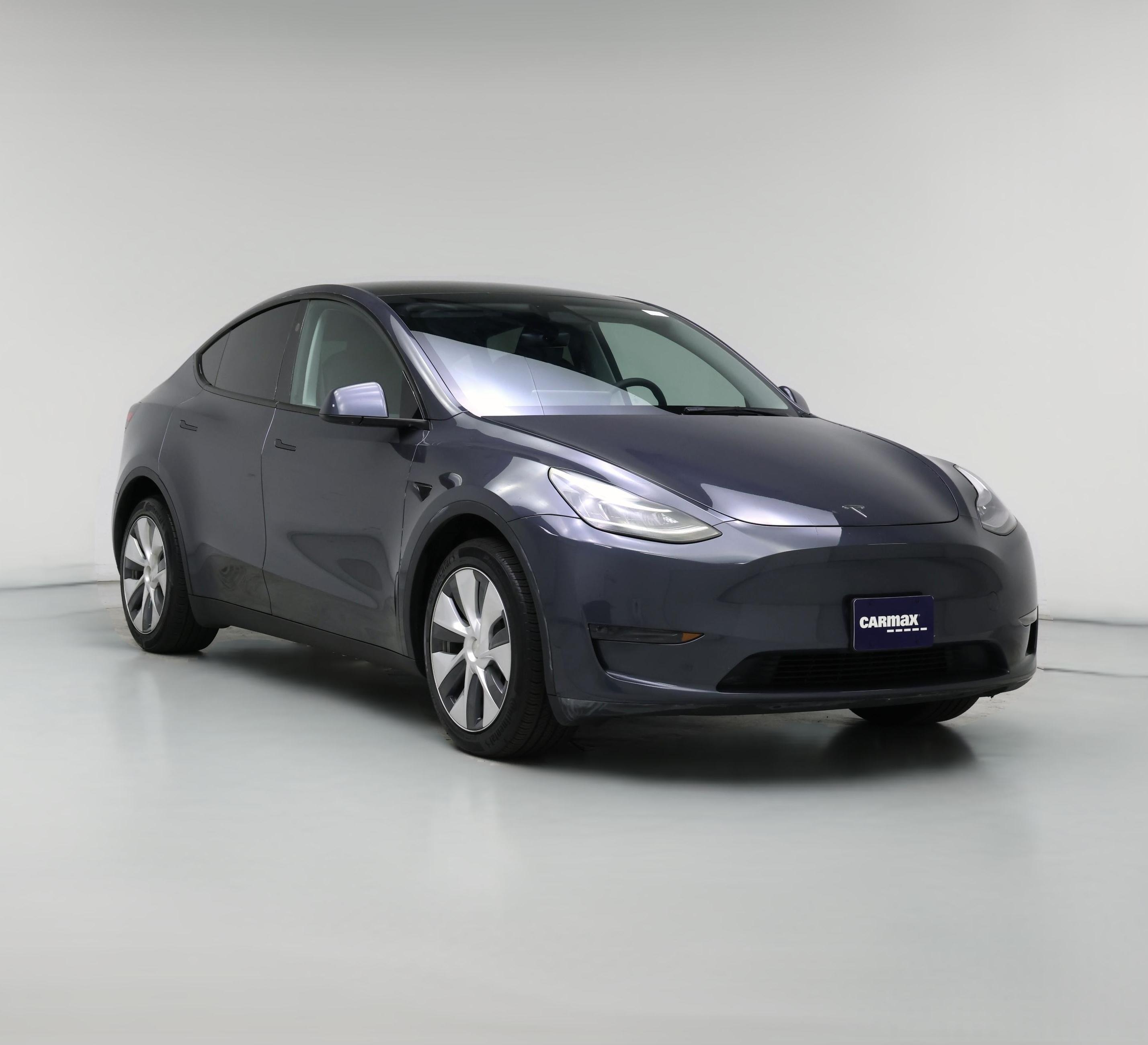 Thumbnail: 2023 Tesla Model Y - 1