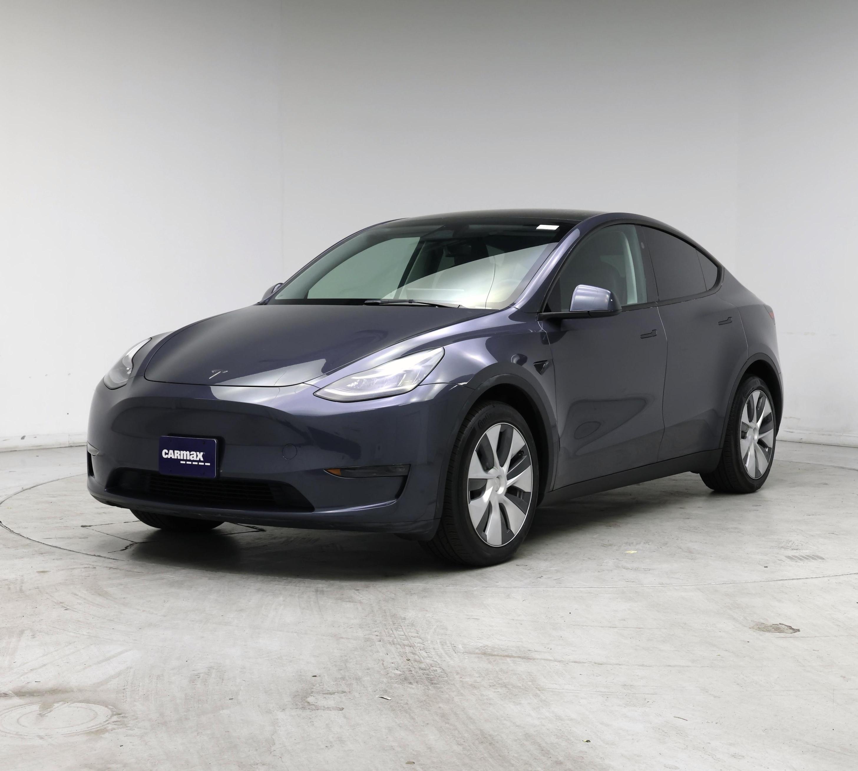 Thumbnail: 2023 Tesla Model Y - 4