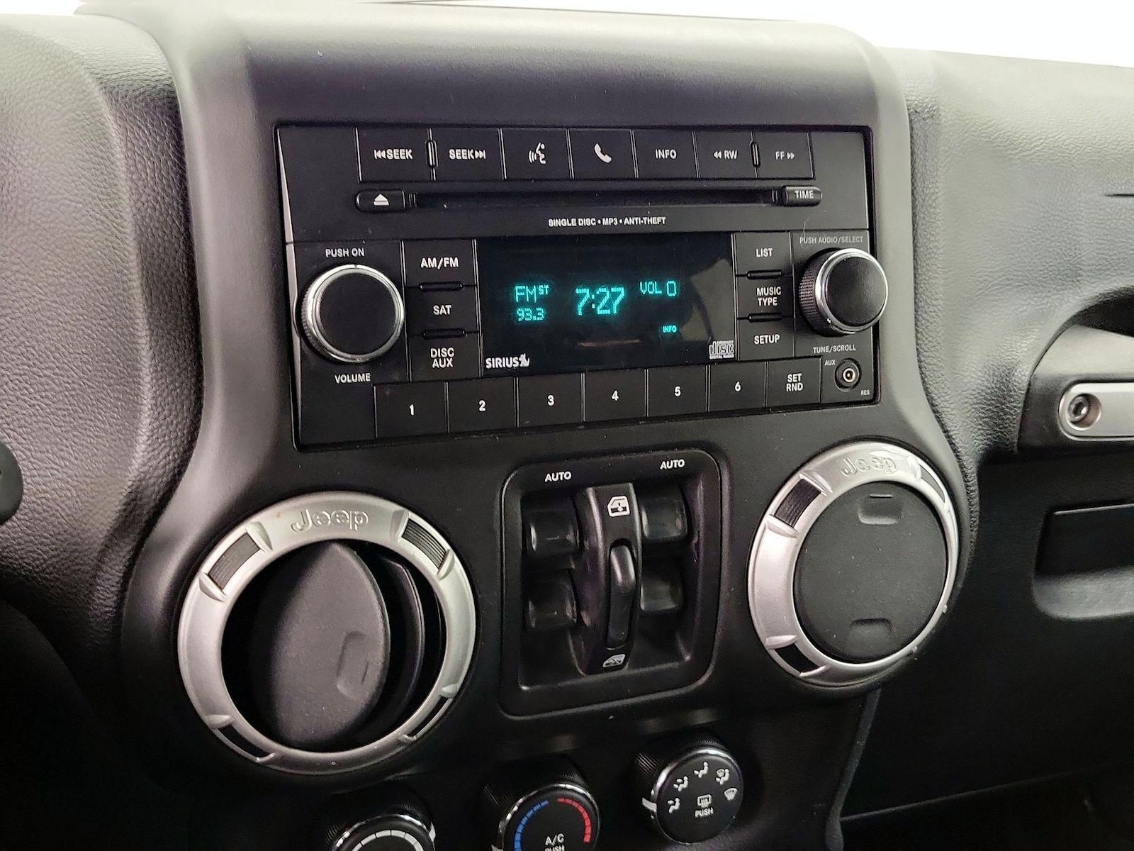 2017 Jeep Wrangler Unlimited Rubicon Hard Rock - Photo 15