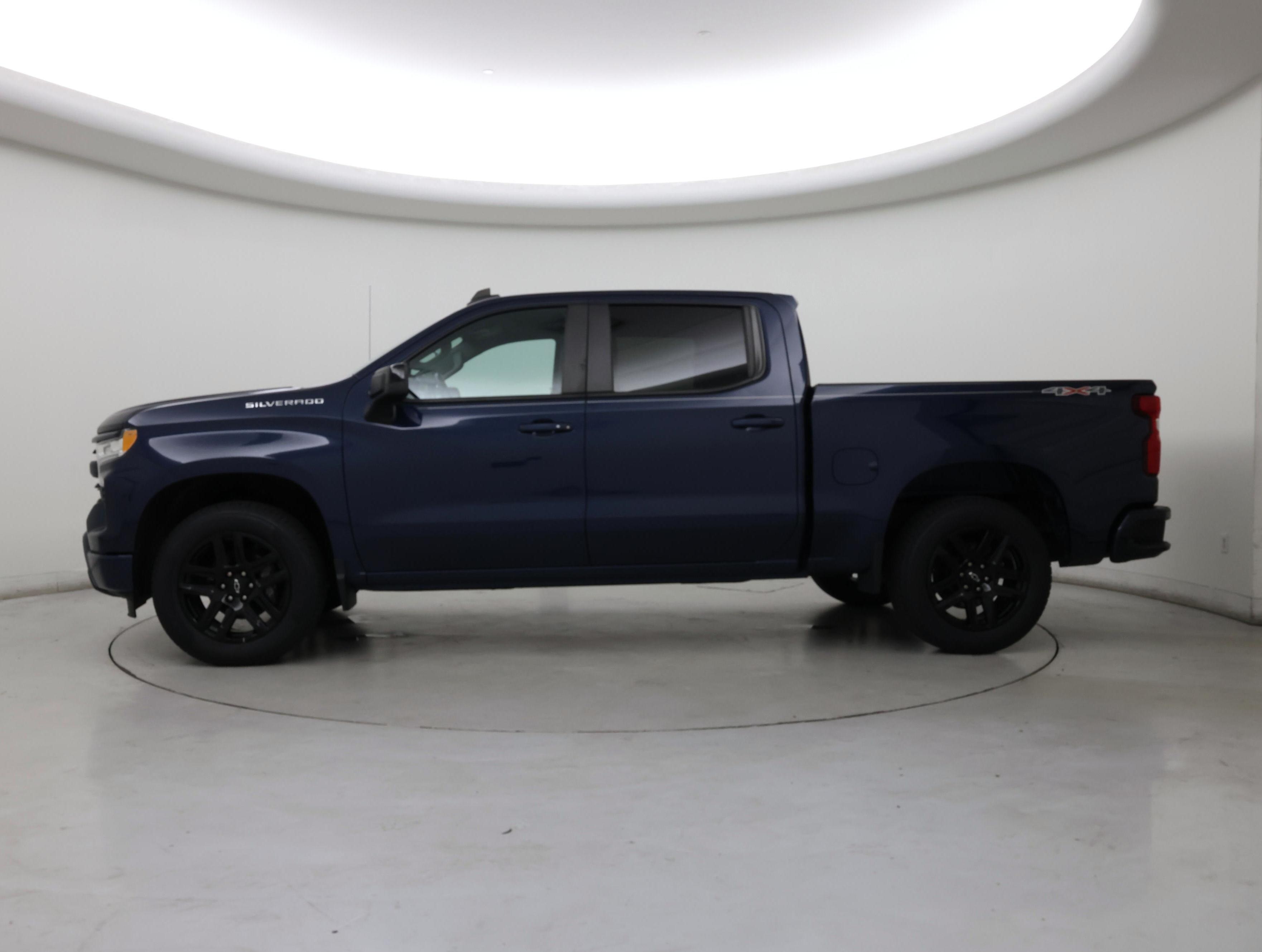 Thumbnail: 2022 Chevrolet Silverado 1500 - 3