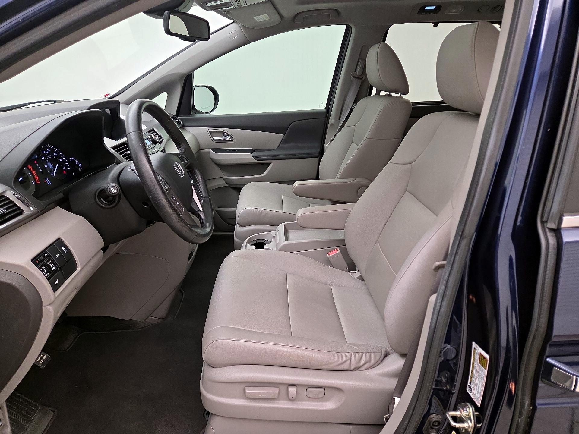 Thumbnail: 2016 Honda Odyssey - 11