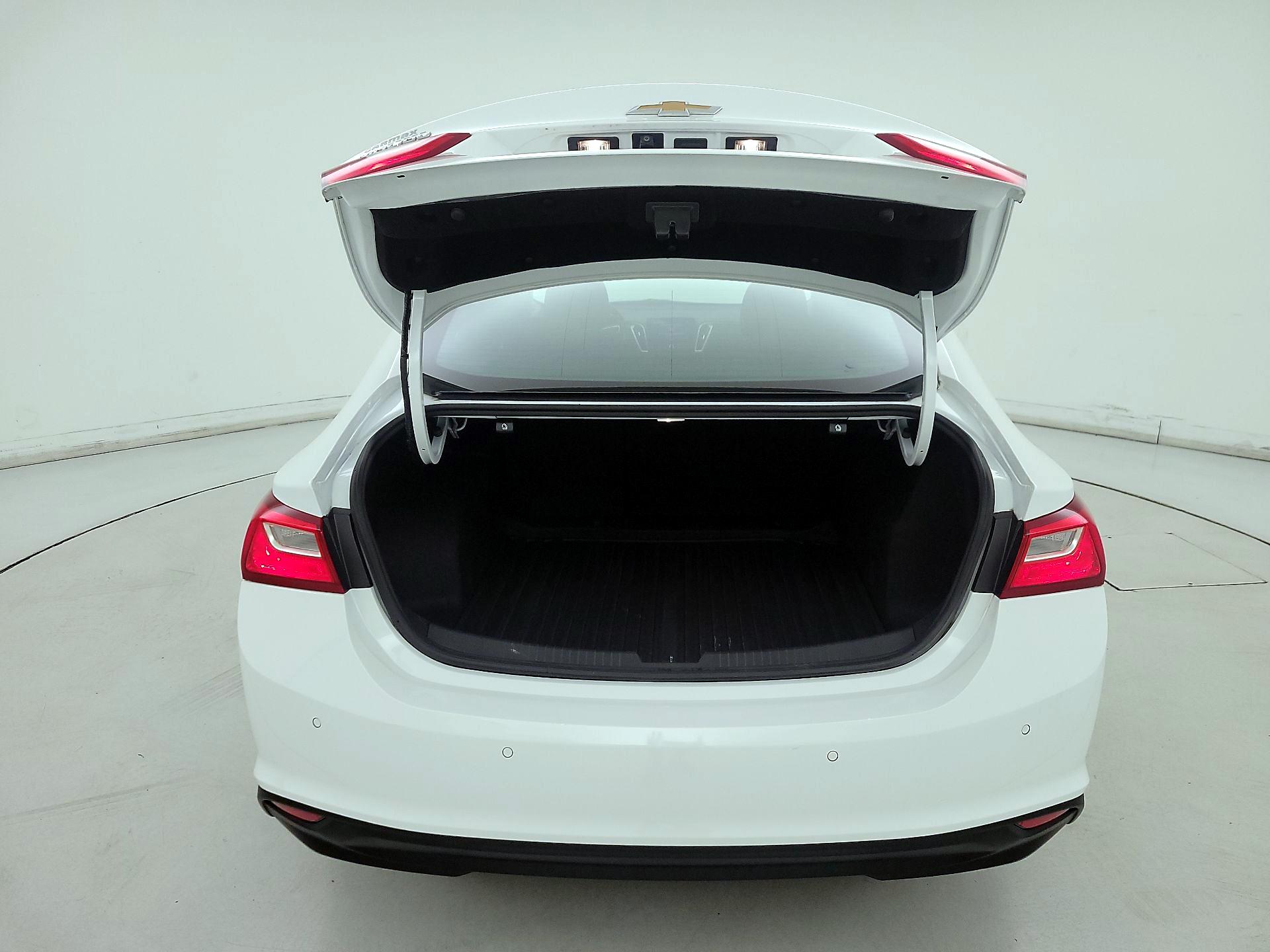 Thumbnail: 2025 Chevrolet Malibu - 20