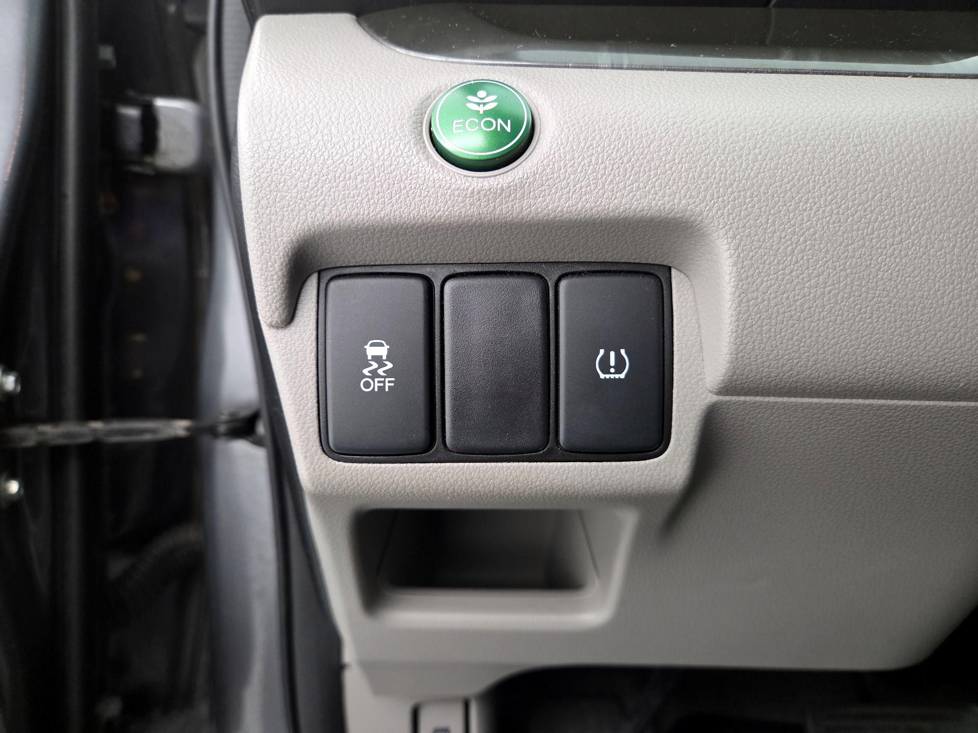 Thumbnail: 2014 Honda CR-V - 13