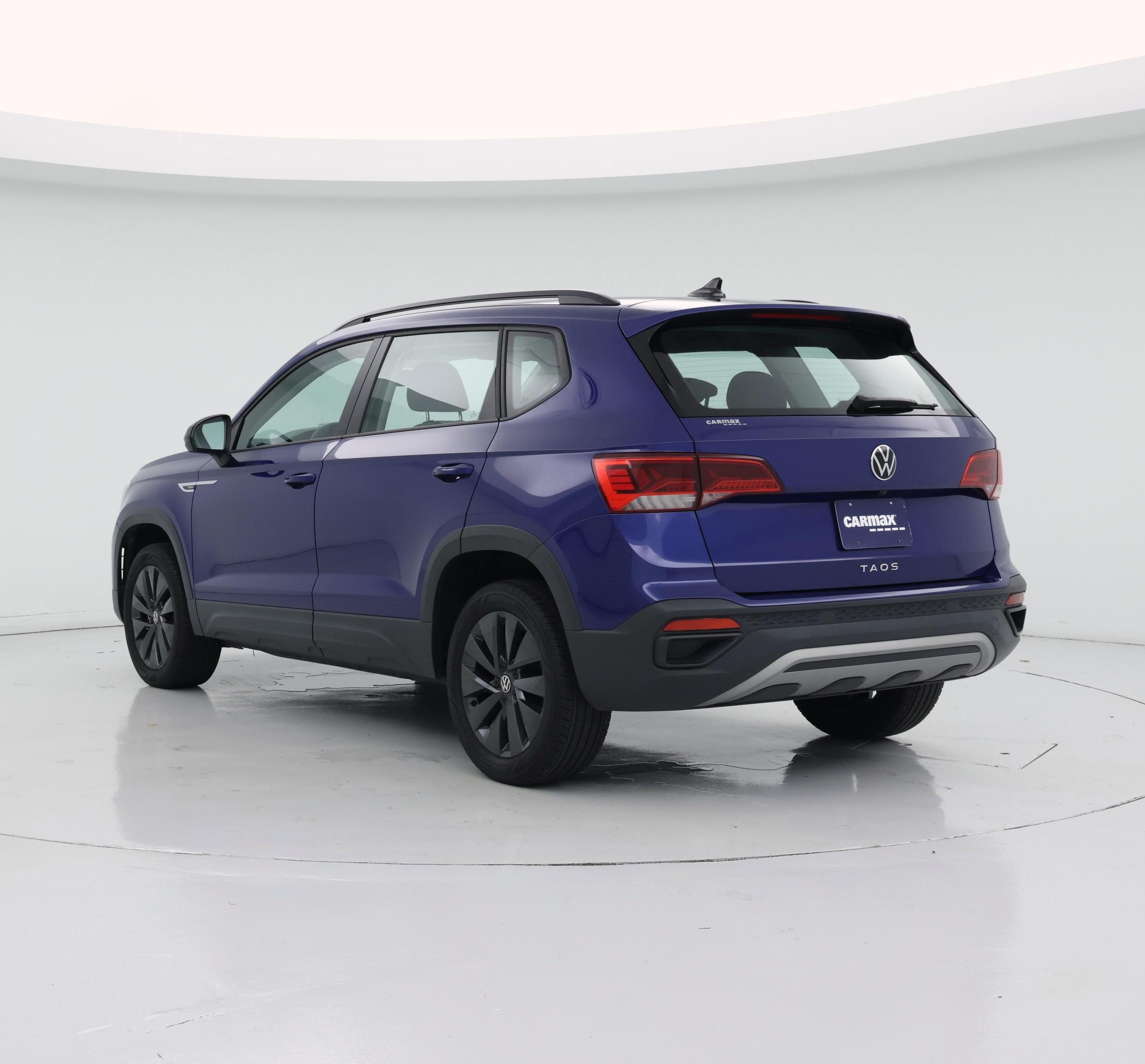 Thumbnail: 2022 Volkswagen Taos - 2