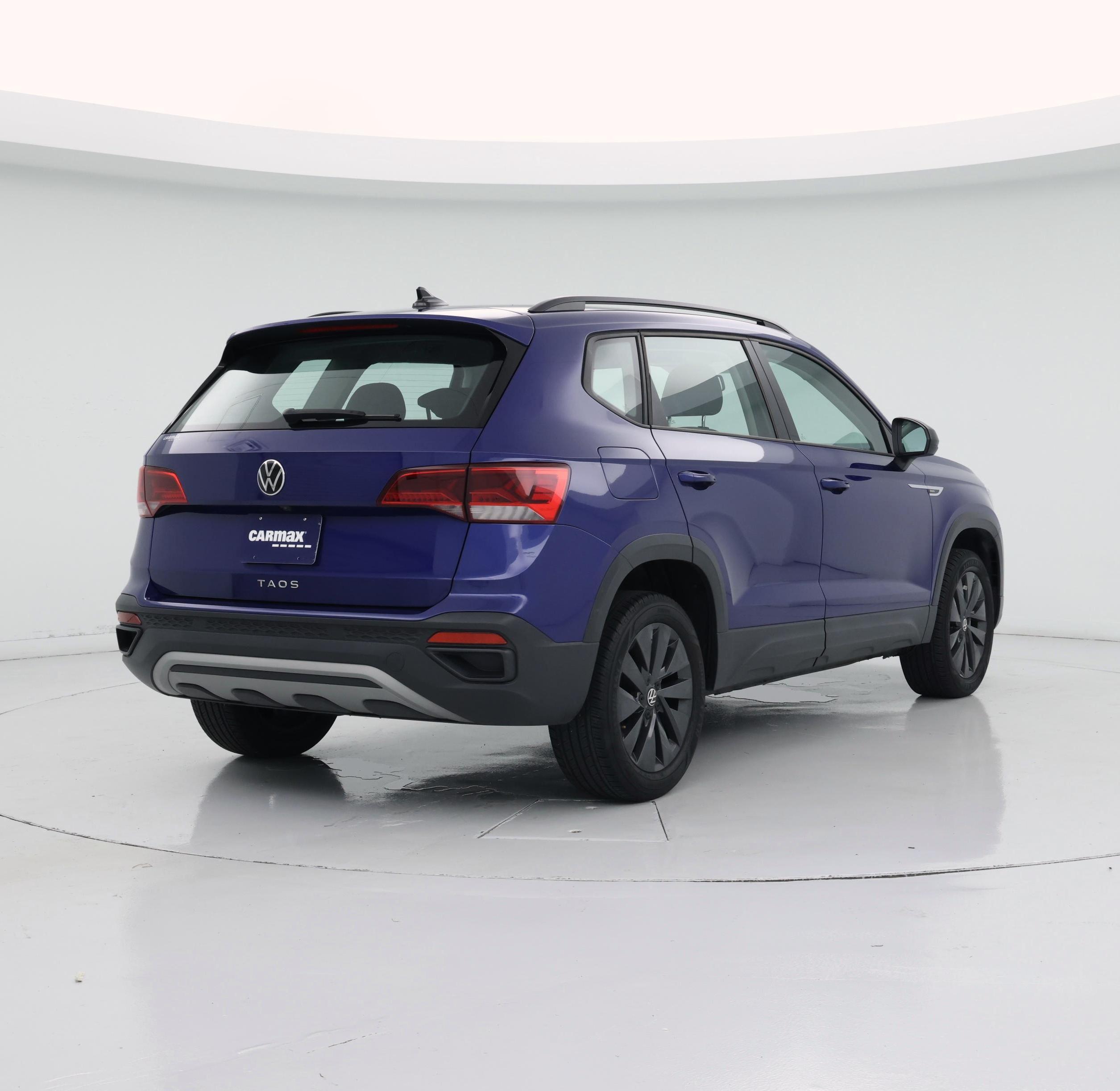 Thumbnail: 2022 Volkswagen Taos - 8