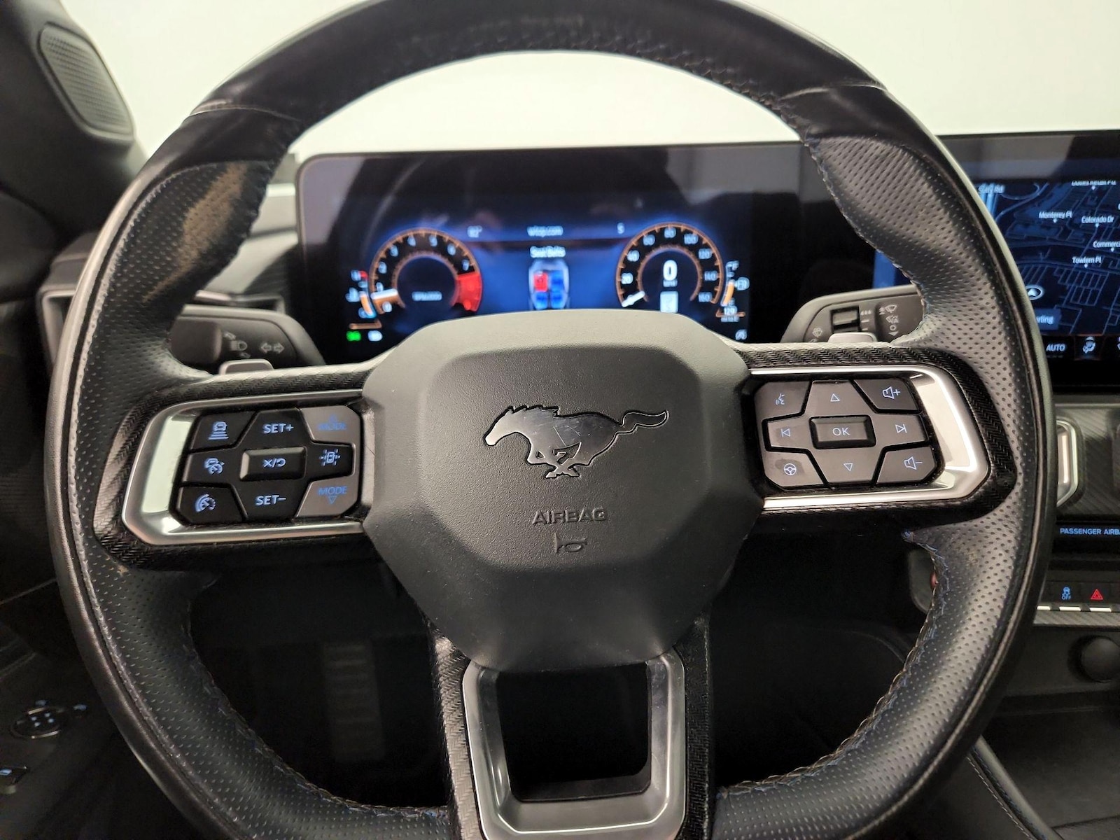 2025 Ford Mustang GT Premium - Photo 11