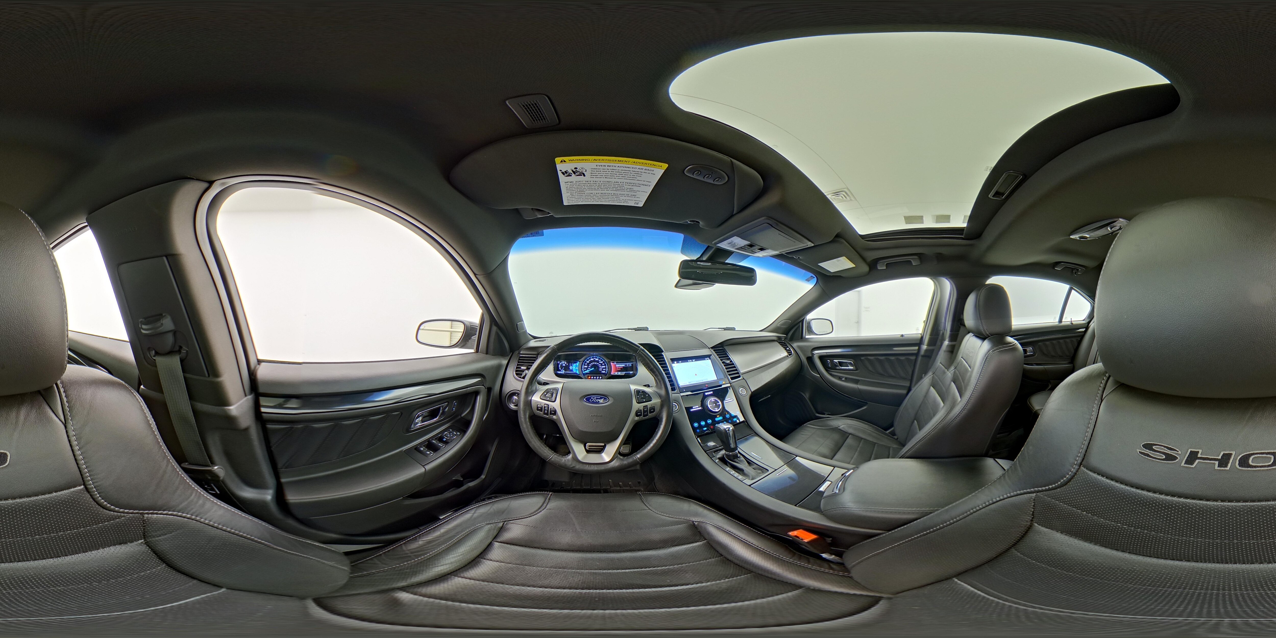2017 Ford Taurus SHO - Photo 28