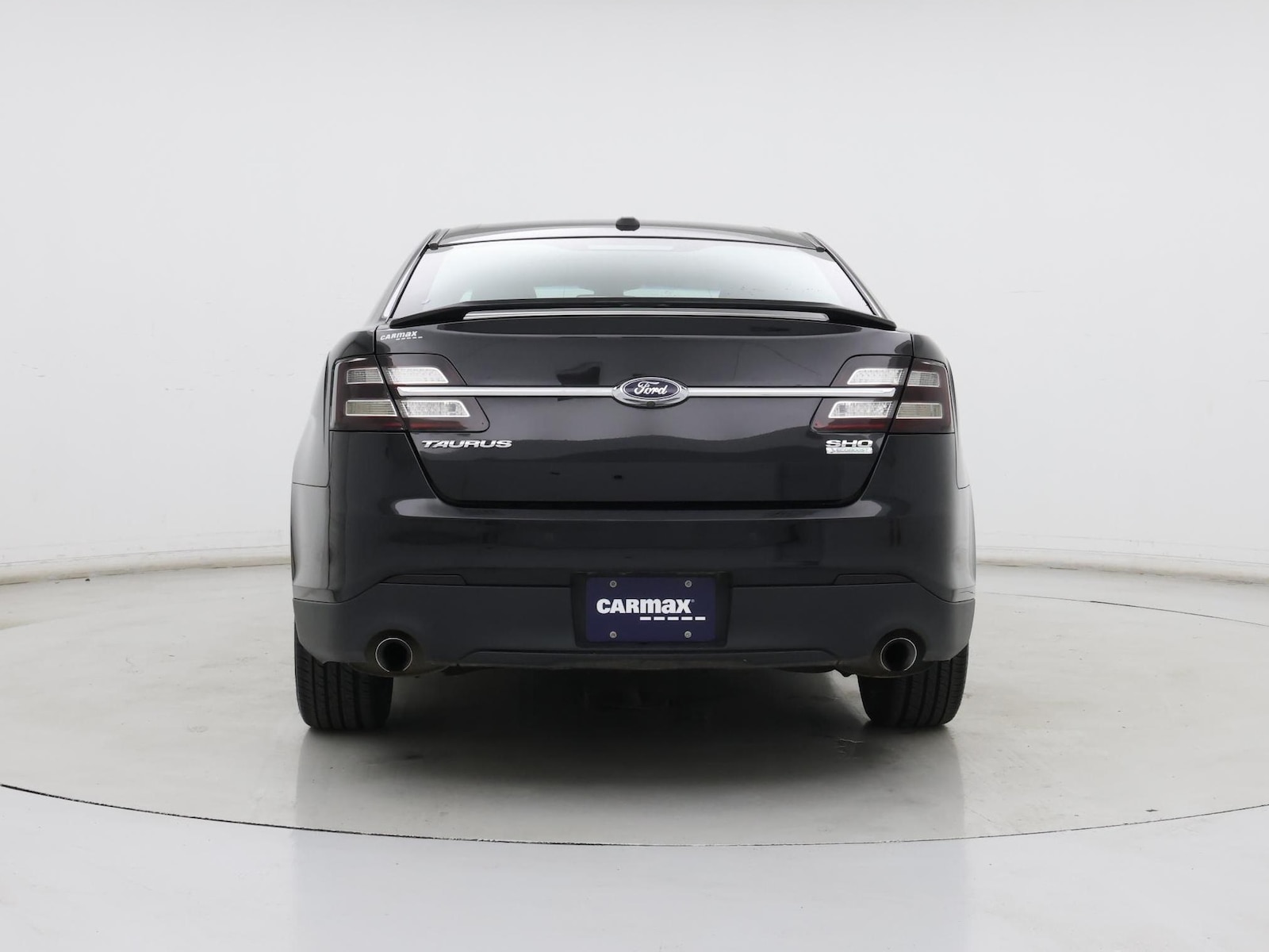 2017 Ford Taurus SHO - Photo 7