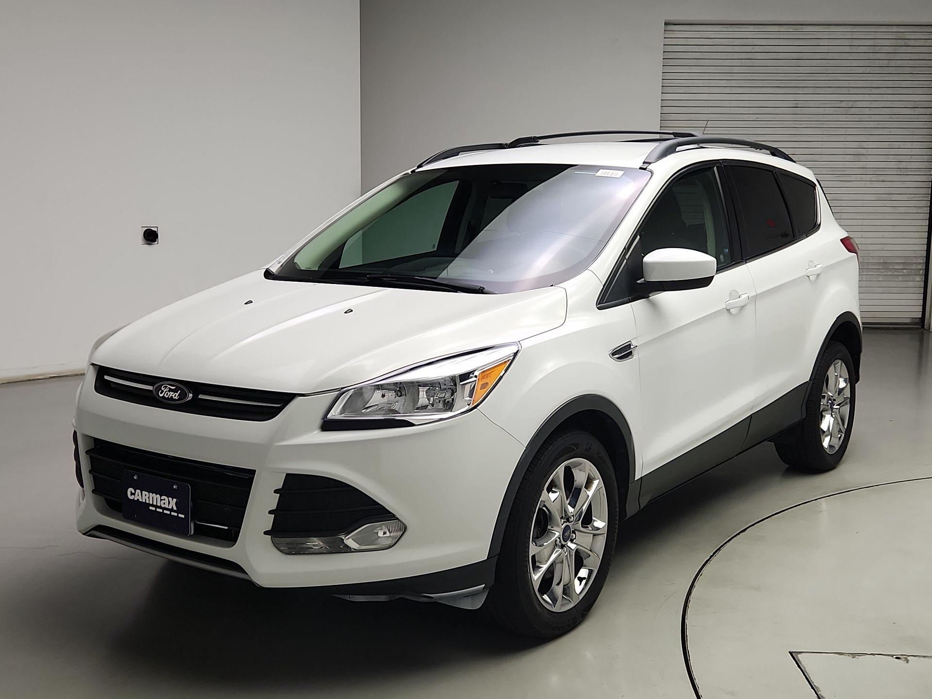 Thumbnail: 2014 Ford Escape - 3