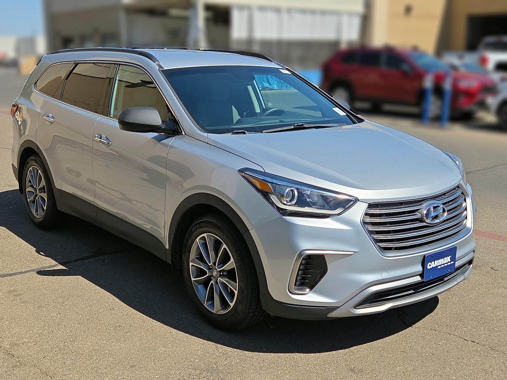 Thumbnail: 2018 Hyundai Santa Fe - 1