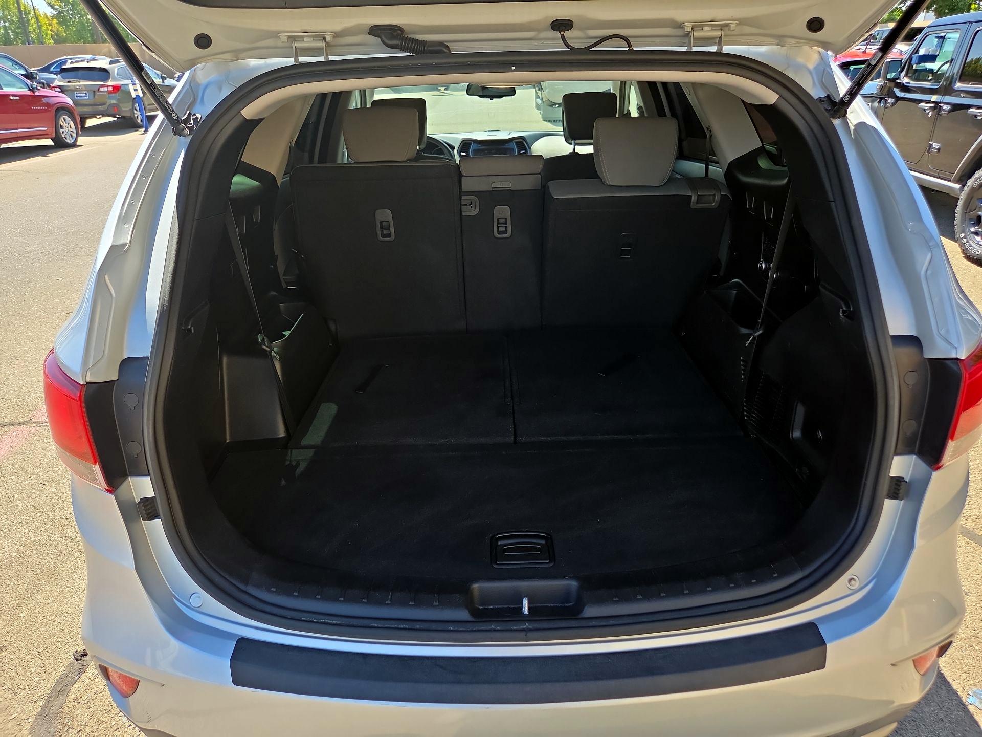 Thumbnail: 2018 Hyundai Santa Fe - 20