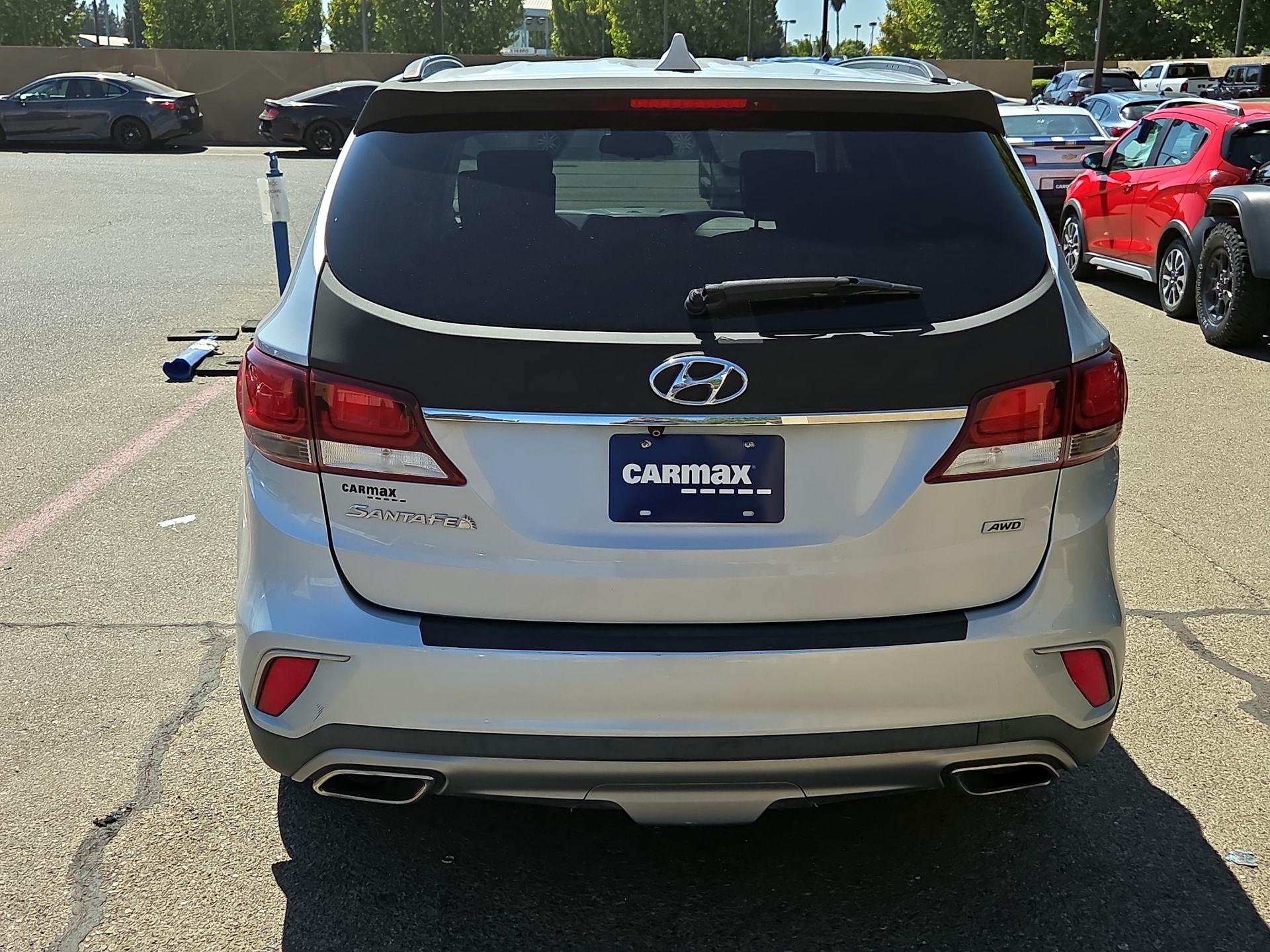 Thumbnail: 2018 Hyundai Santa Fe - 6