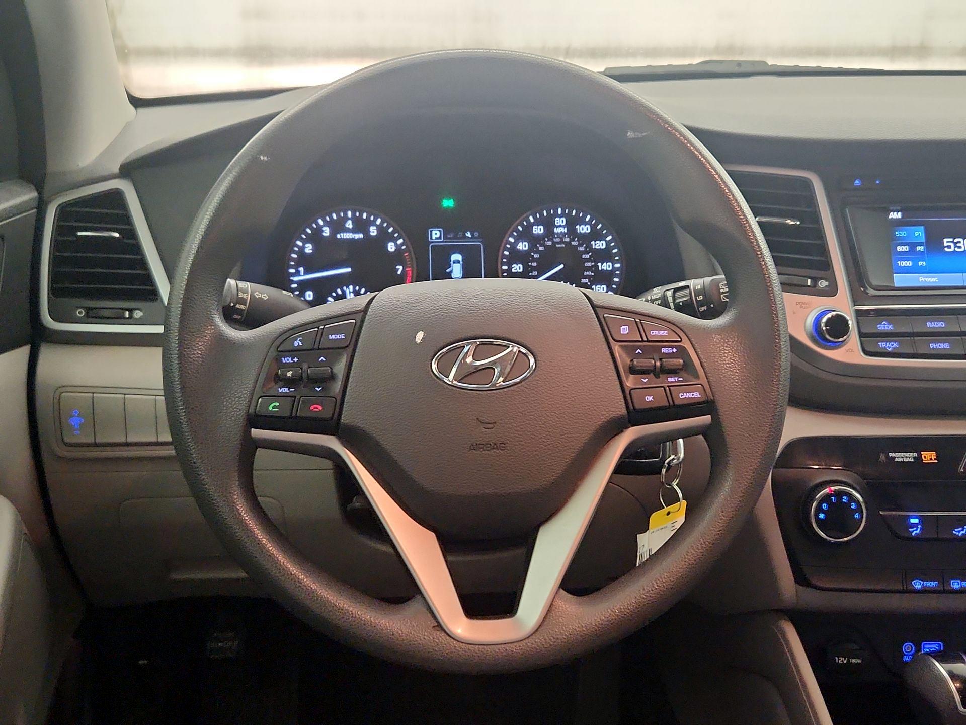 Thumbnail: 2017 Hyundai Tucson - 10