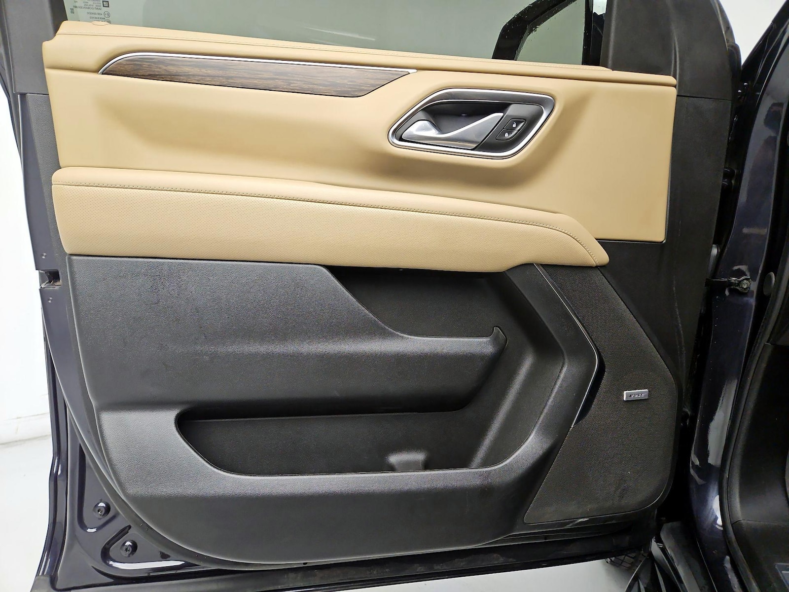 2024 Chevrolet Suburban Premier - Photo 13