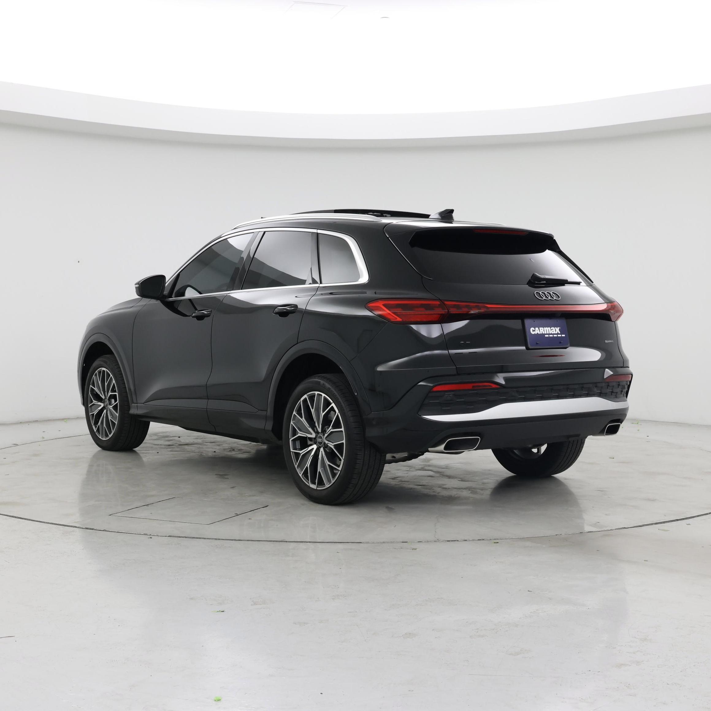 Thumbnail: 2025 Audi Q5 - 2