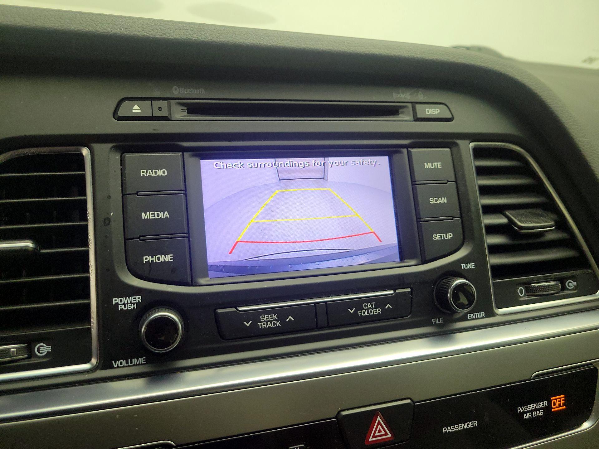 Thumbnail: 2015 Hyundai Sonata - 13