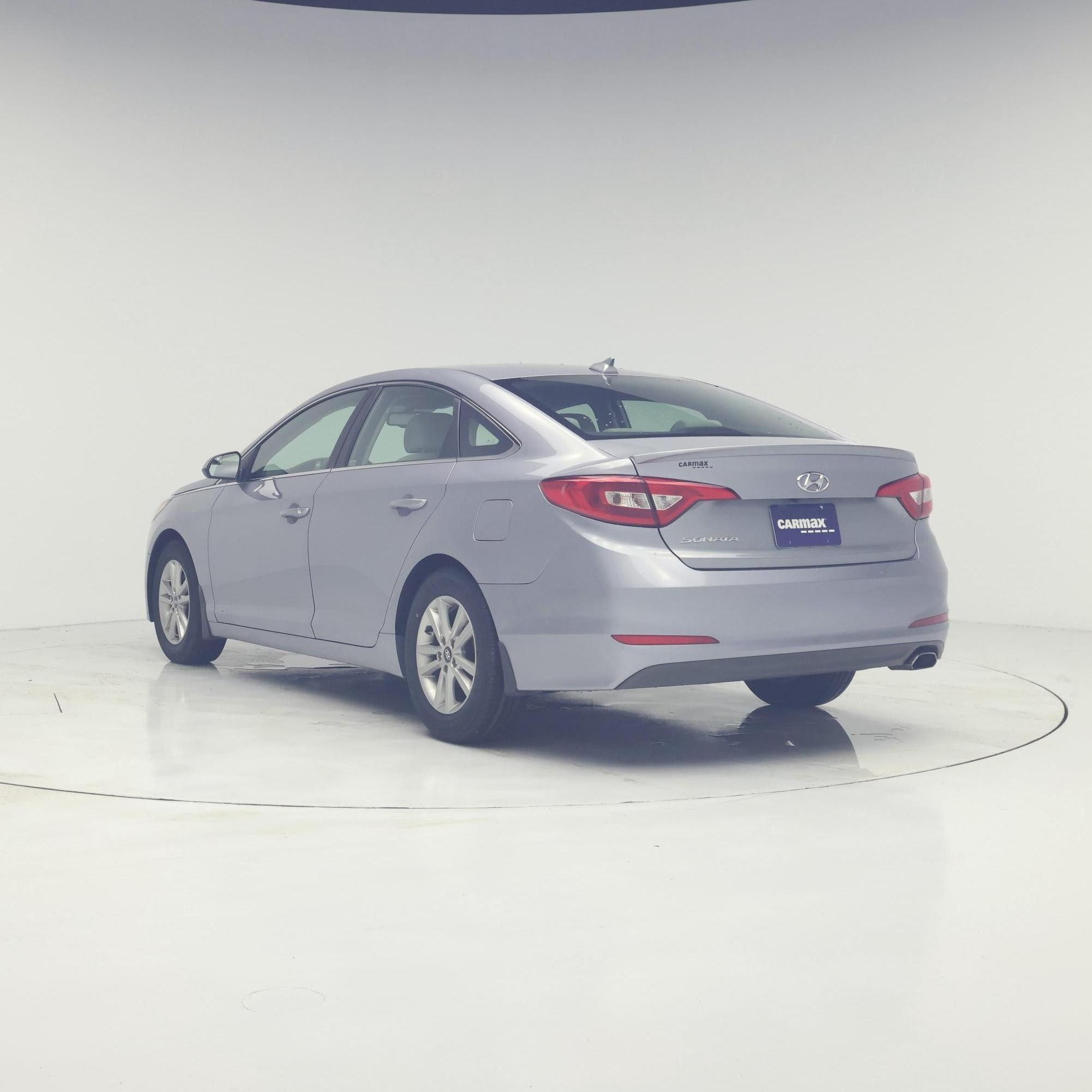 Thumbnail: 2015 Hyundai Sonata - 2