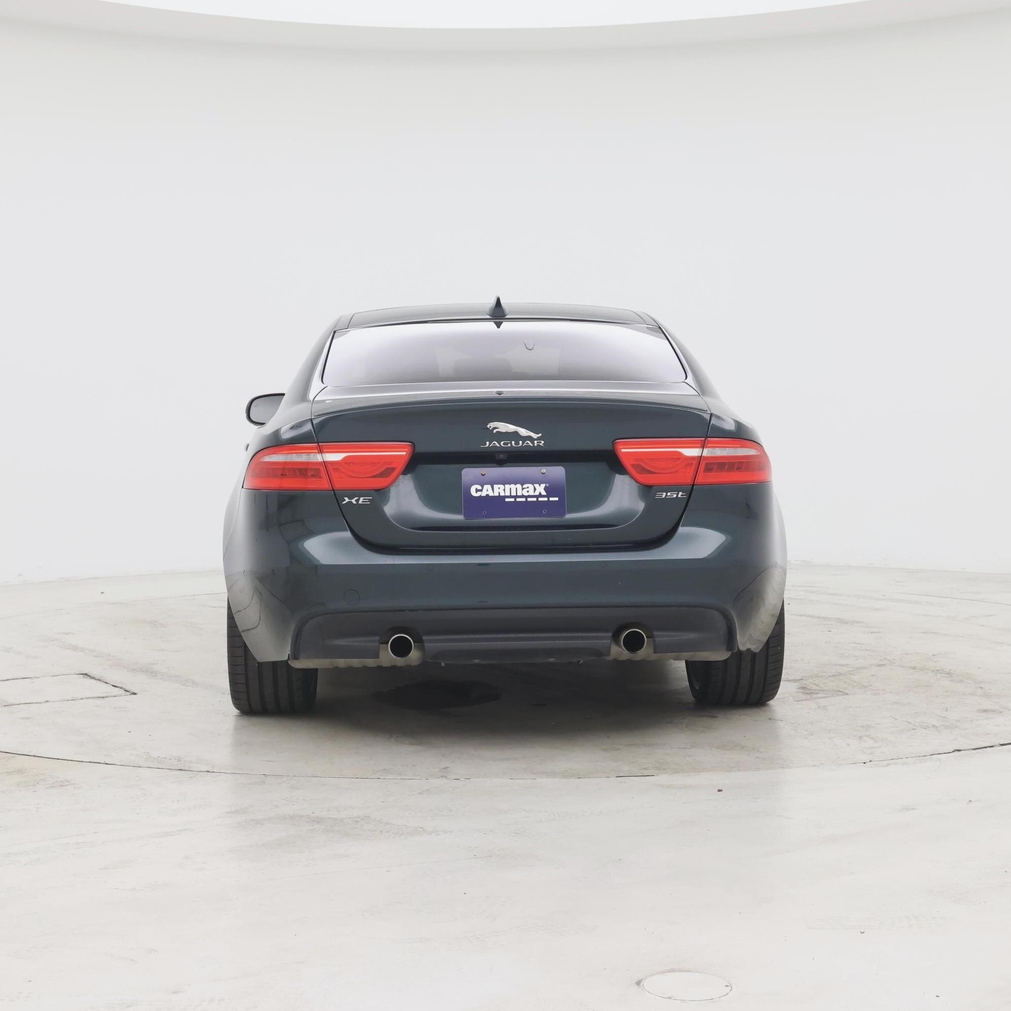 Thumbnail: 2017 Jaguar XE - 6