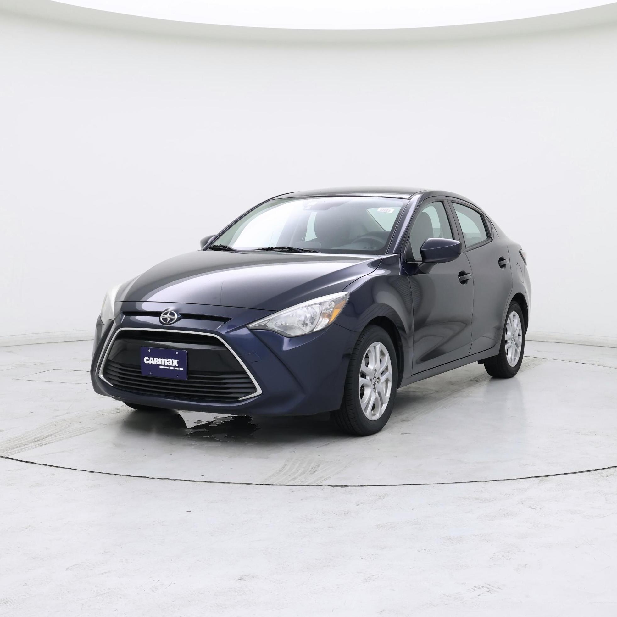 Thumbnail: 2016 Scion iA - 4