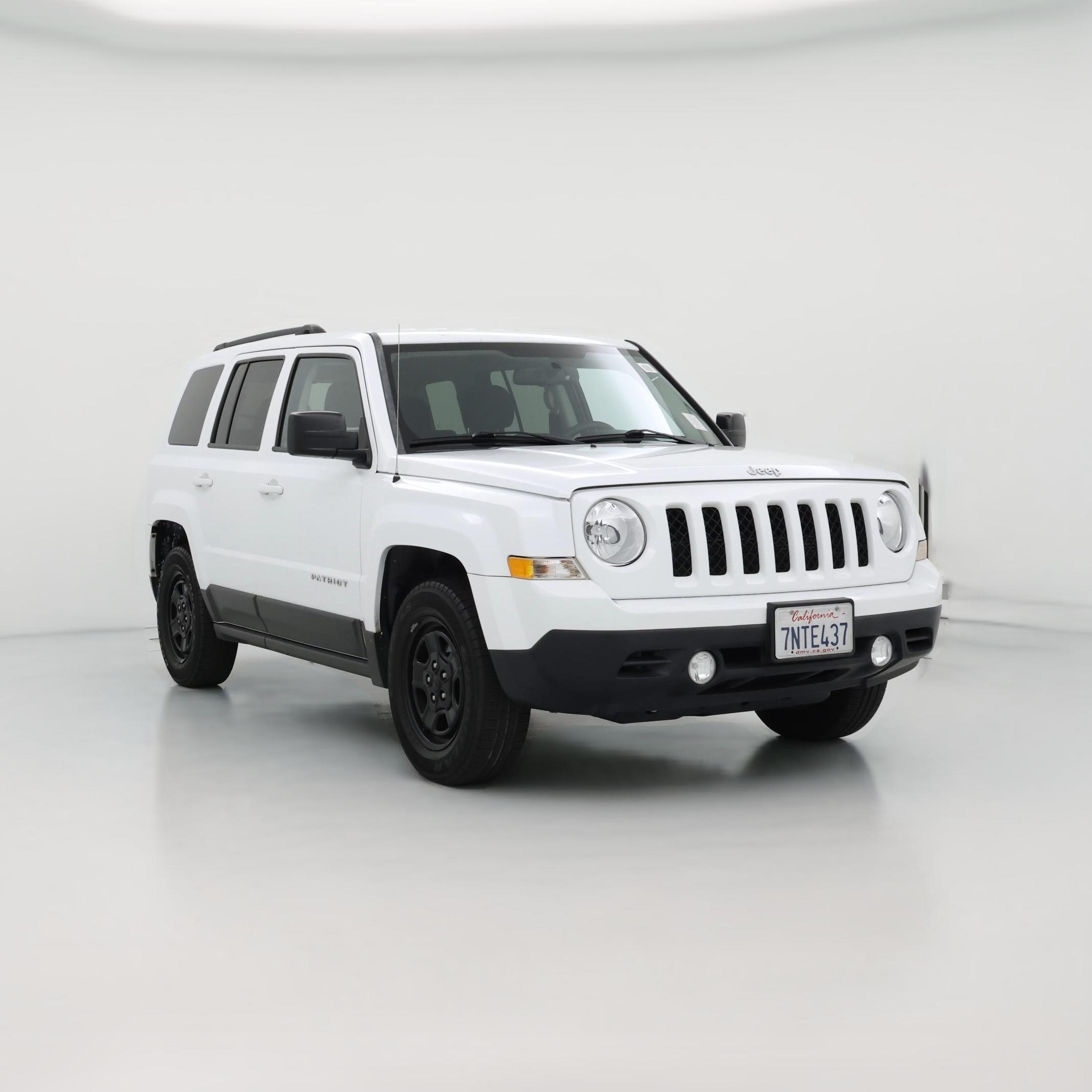 Thumbnail: 2015 Jeep Patriot - 1