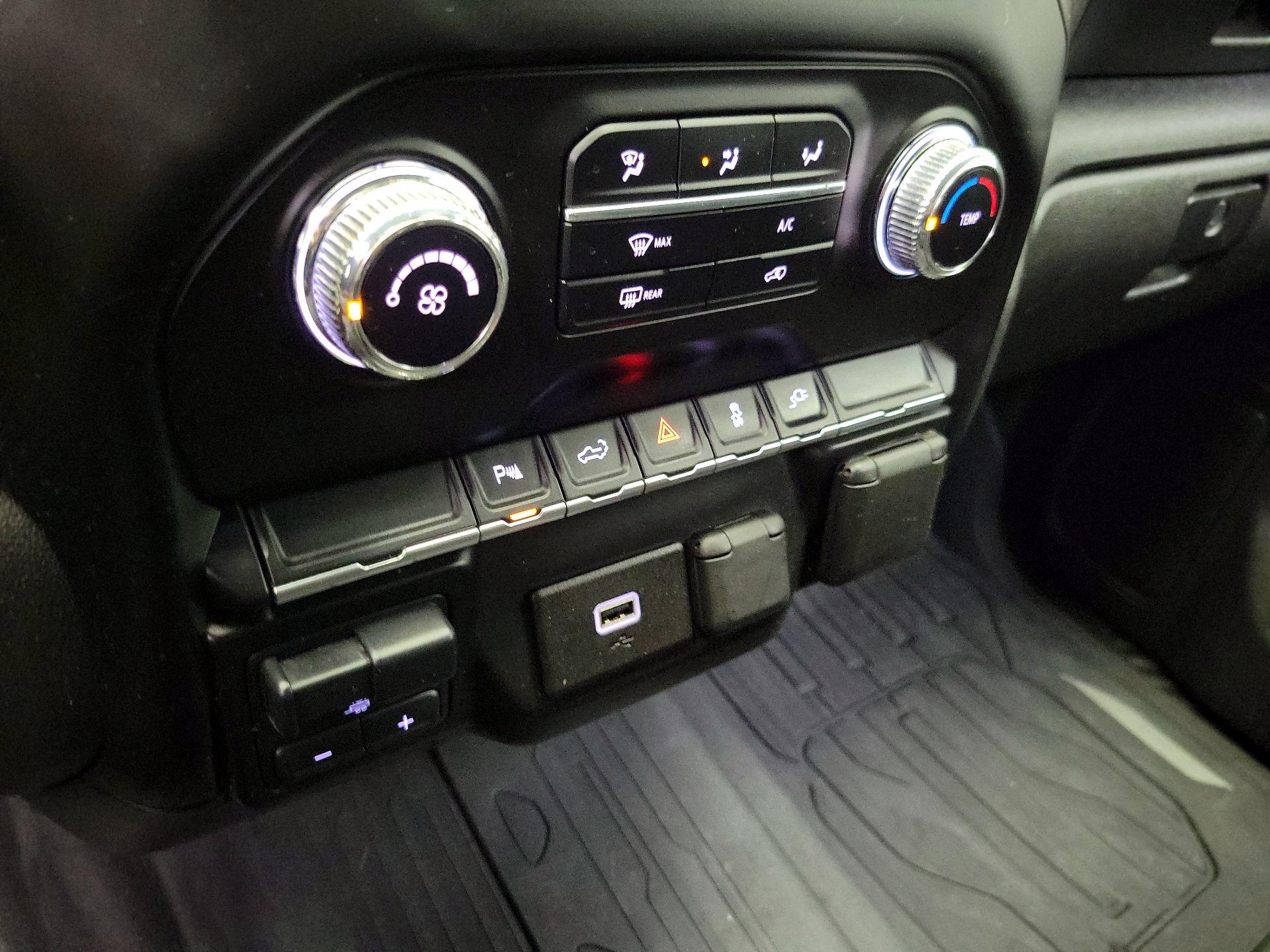 Thumbnail: 2020 GMC Sierra 1500 - 16