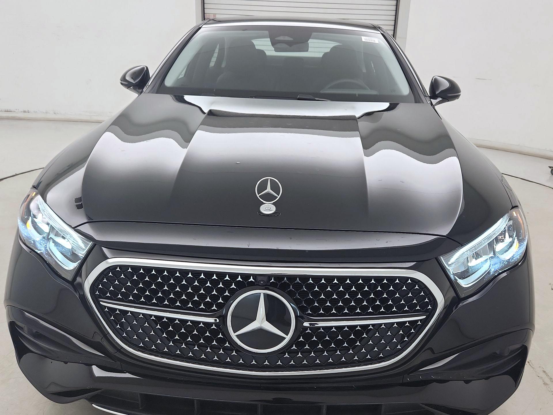 Thumbnail: 2026 Mercedes-Benz E-Class - 2