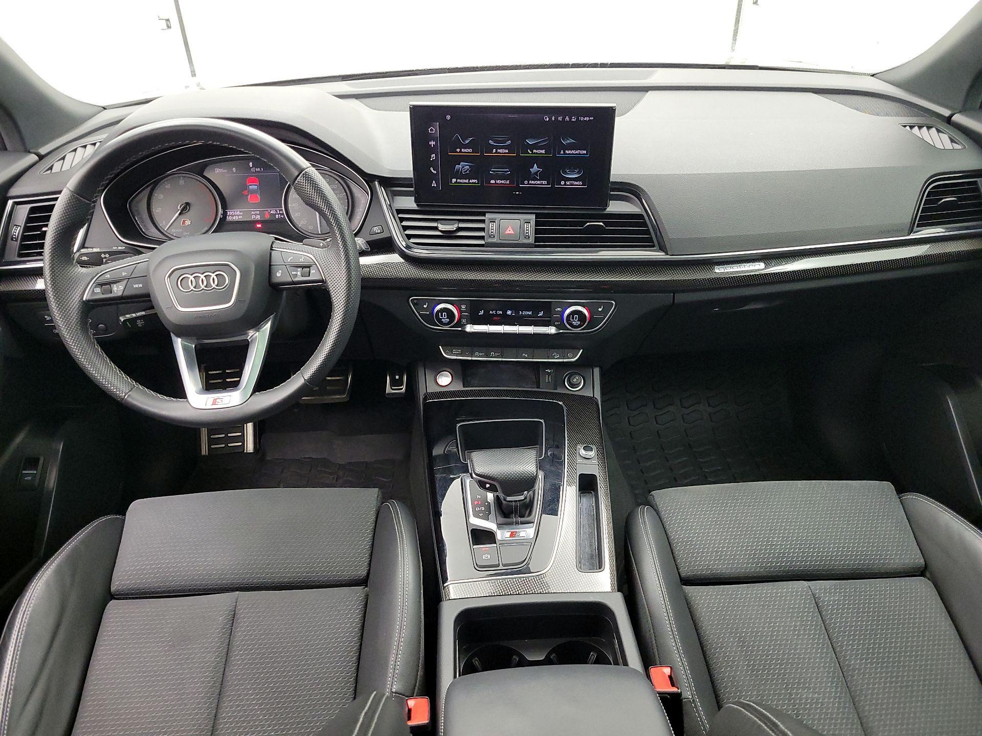 Thumbnail: 2022 Audi SQ5 - 9