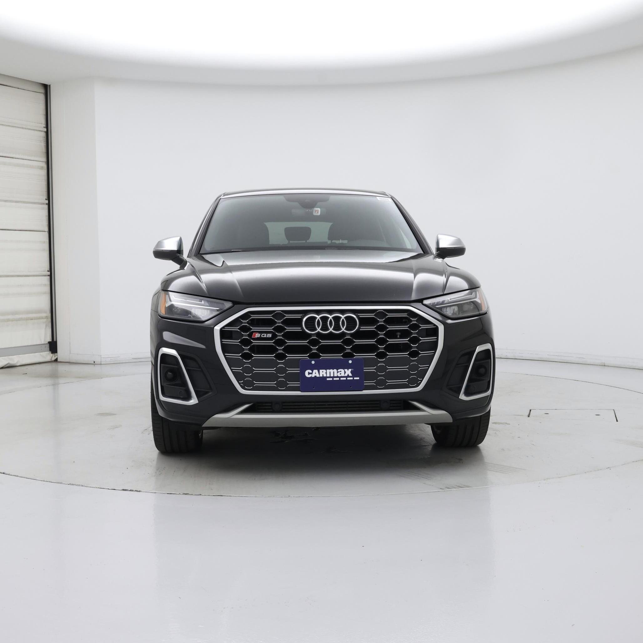Thumbnail: 2022 Audi SQ5 - 5