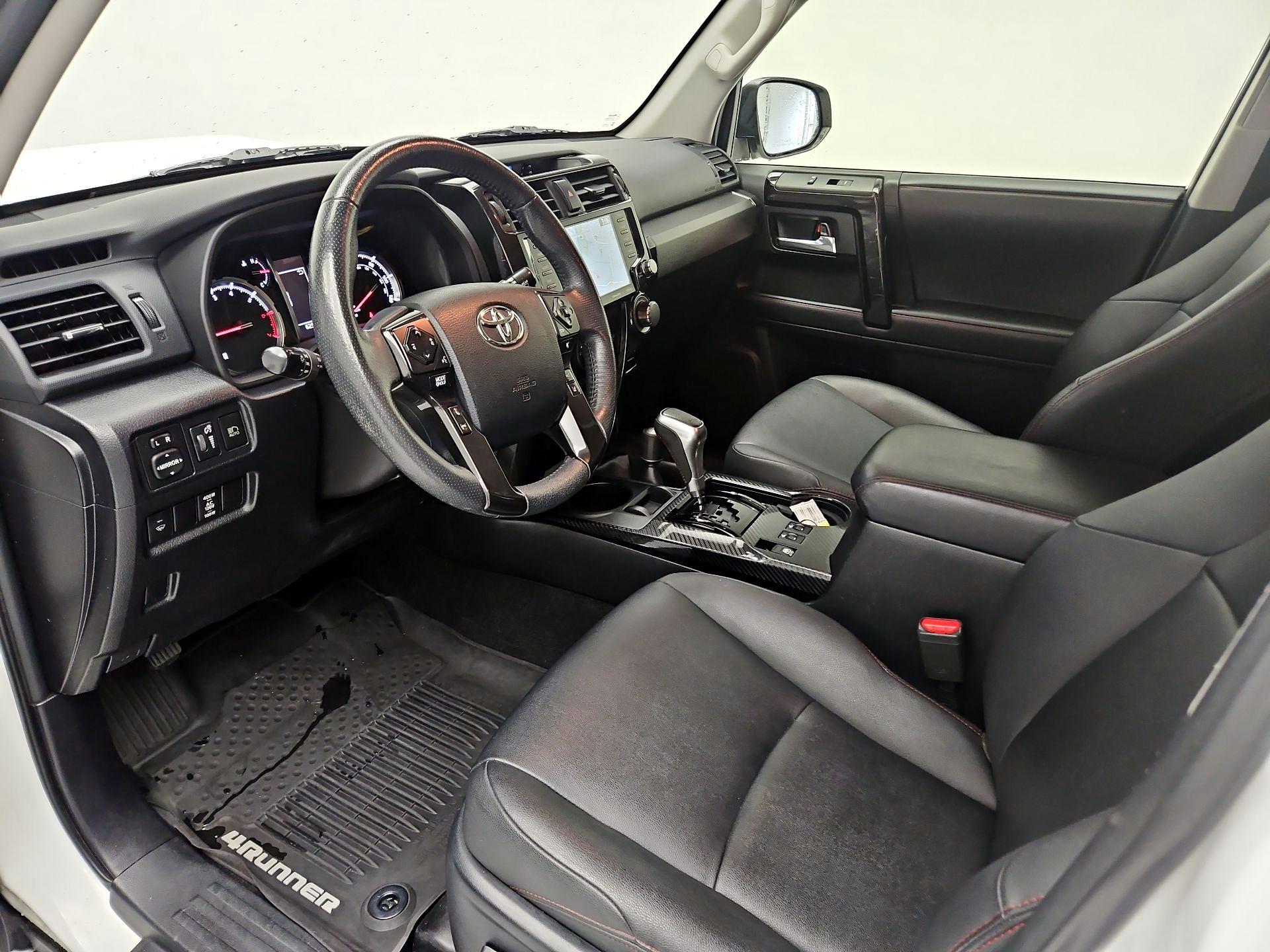 Thumbnail: 2020 Toyota 4Runner - 11