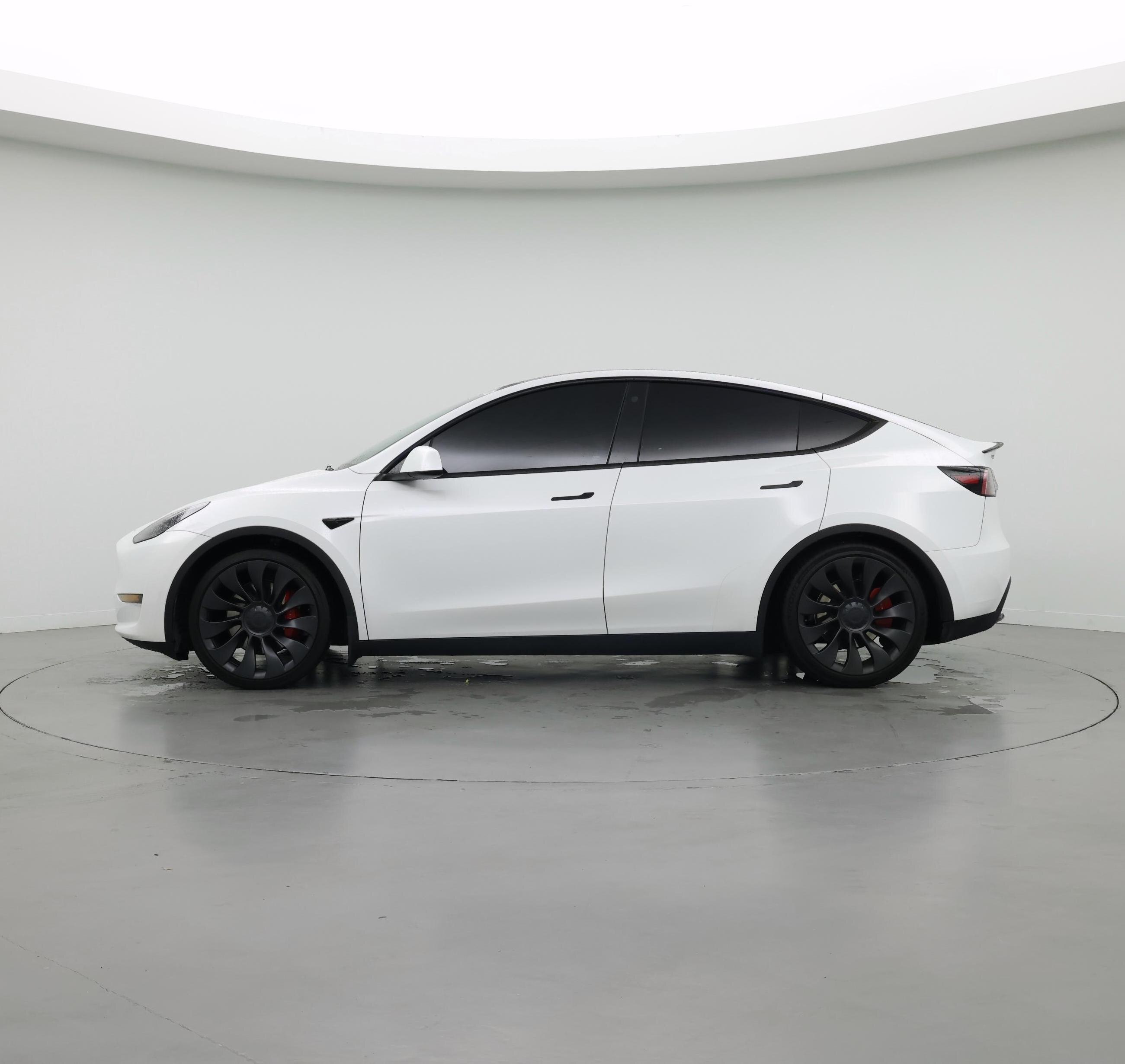Thumbnail: 2023 Tesla Model Y - 3