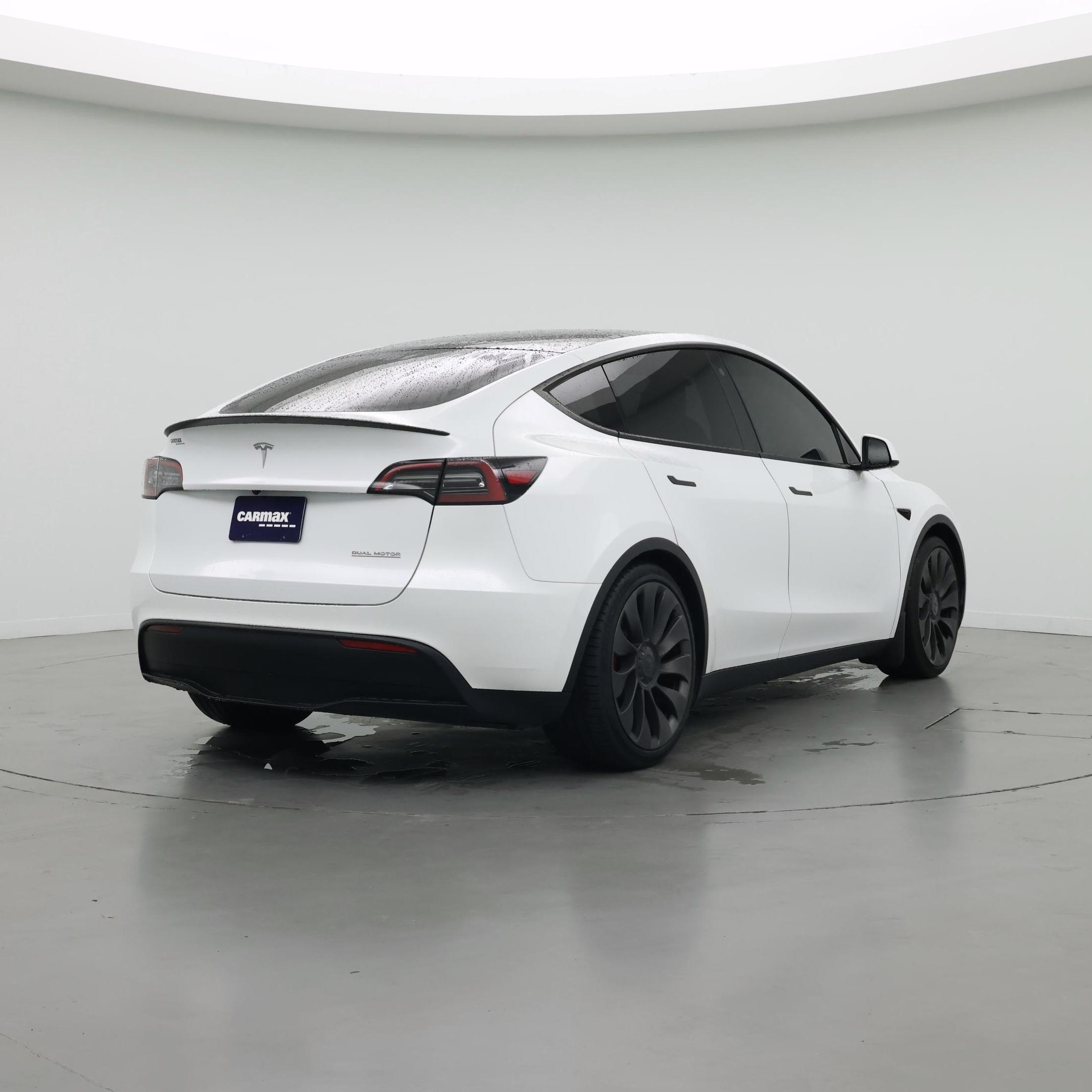 Thumbnail: 2023 Tesla Model Y - 8