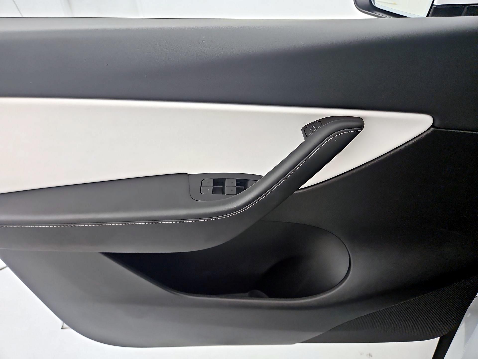 Thumbnail: 2021 Tesla Model Y - 12