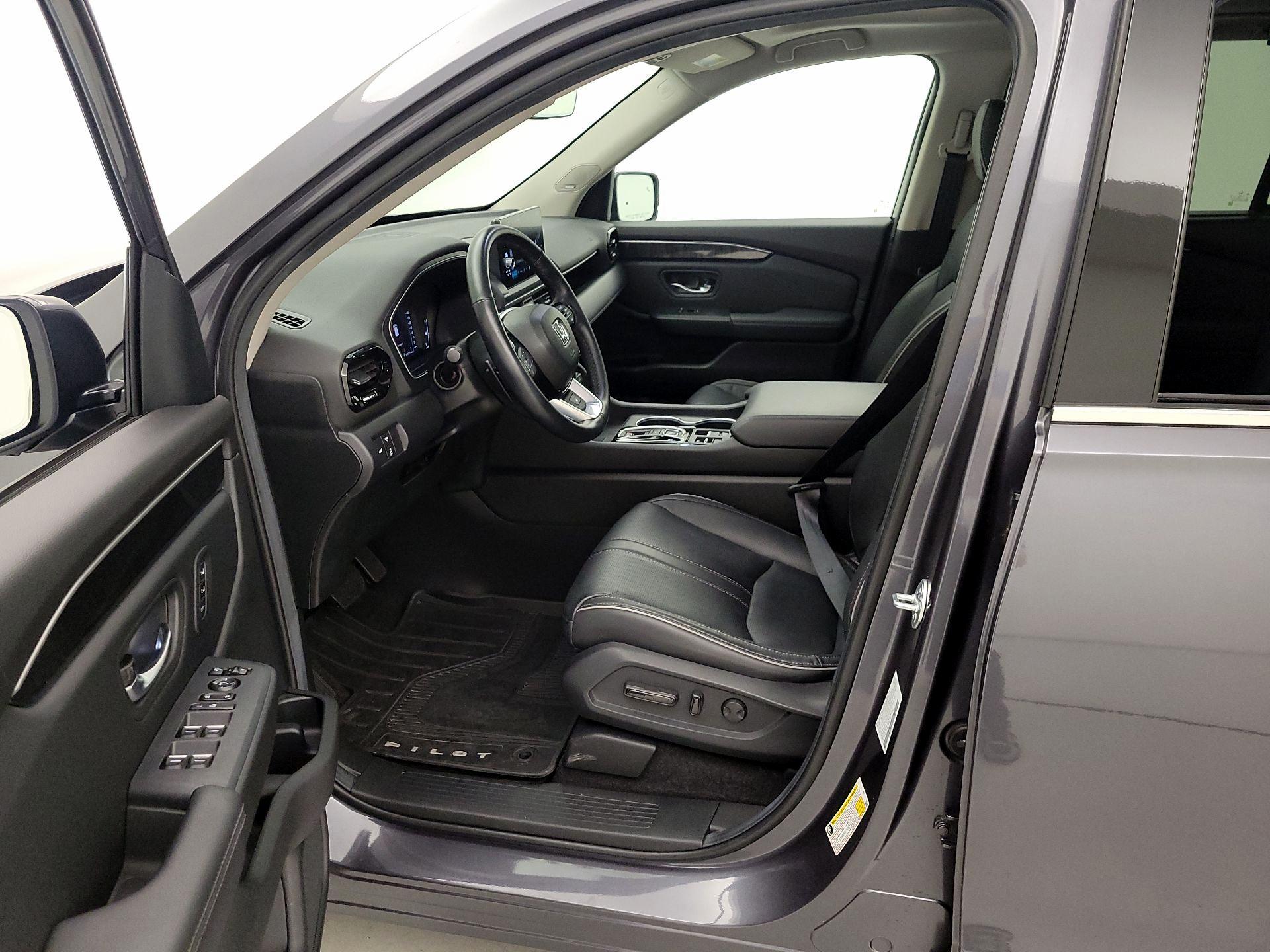 Thumbnail: 2024 Honda Pilot - 11