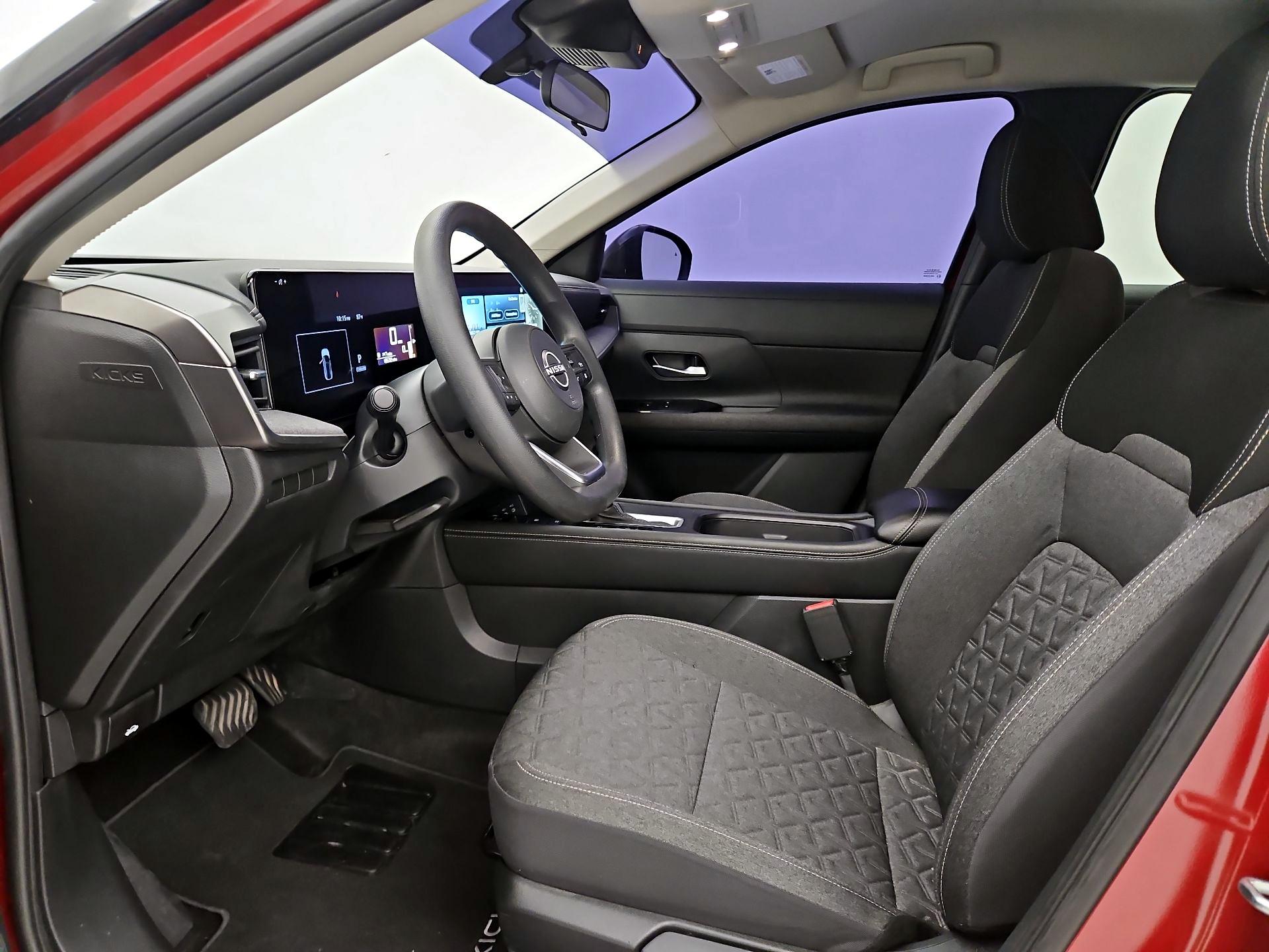 Thumbnail: 2025 Nissan Kicks - 11