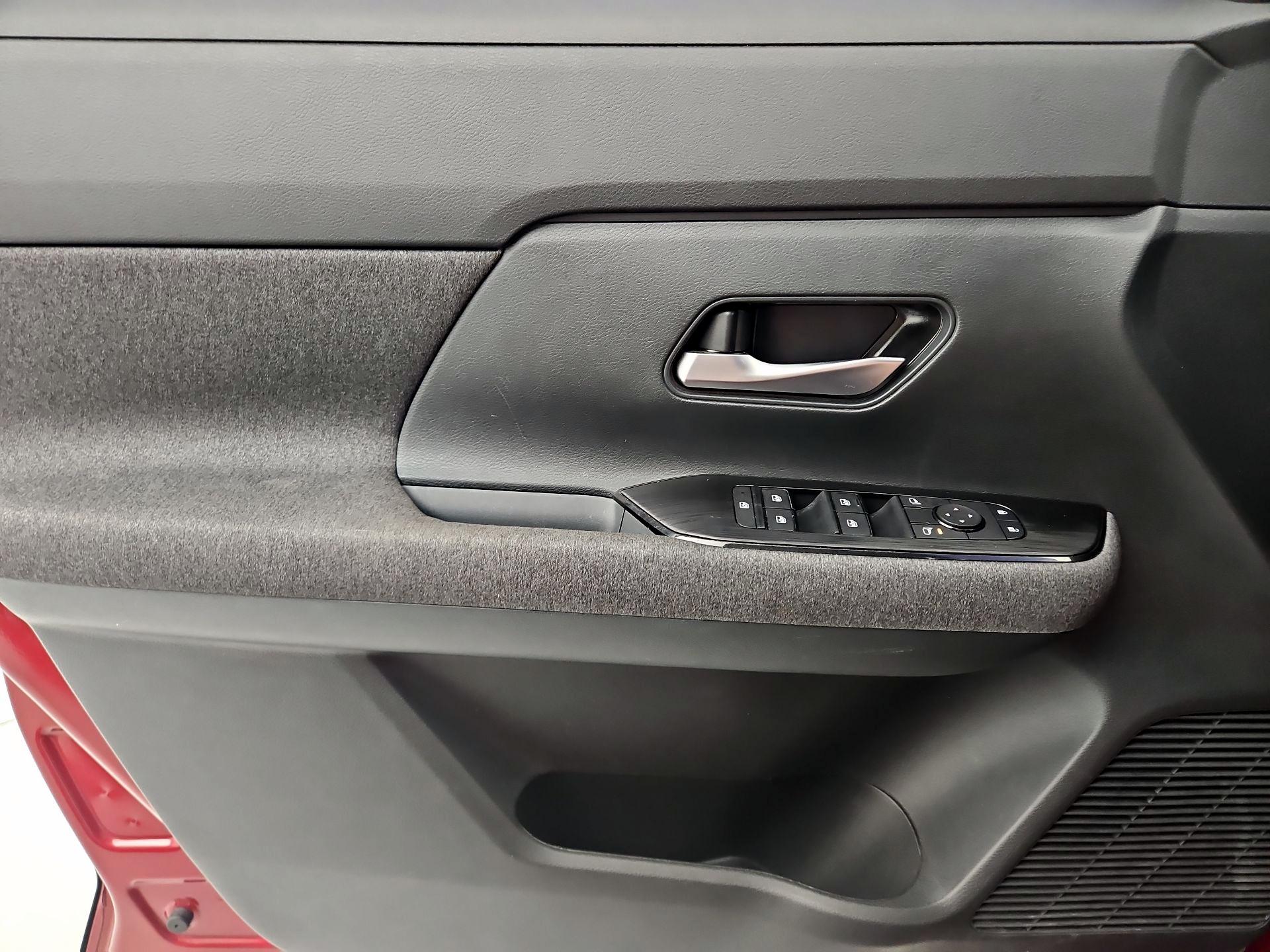 Thumbnail: 2025 Nissan Kicks - 12