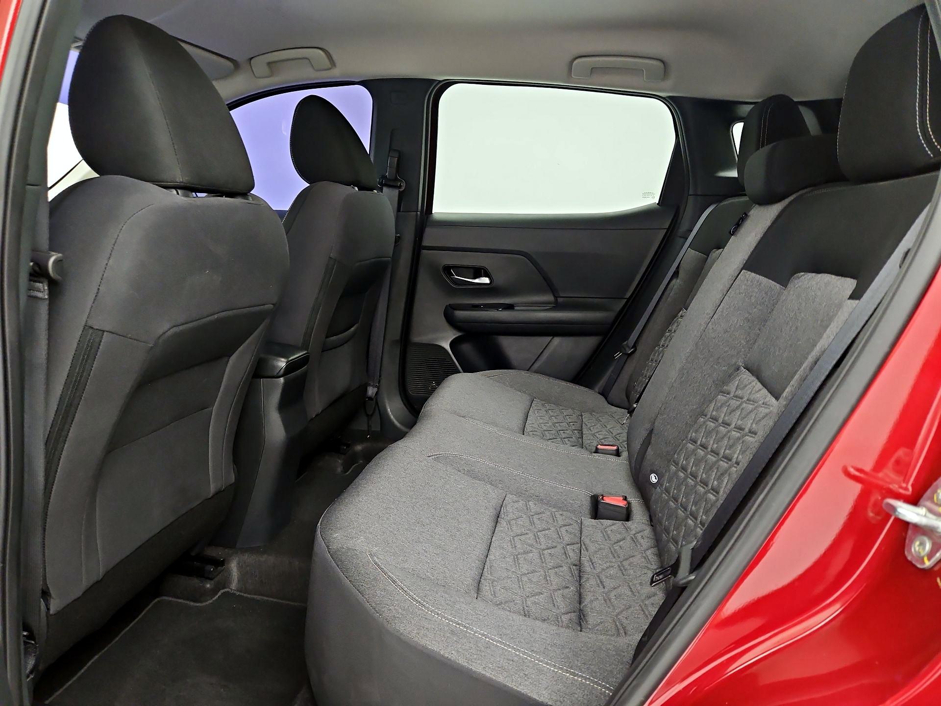 Thumbnail: 2025 Nissan Kicks - 19