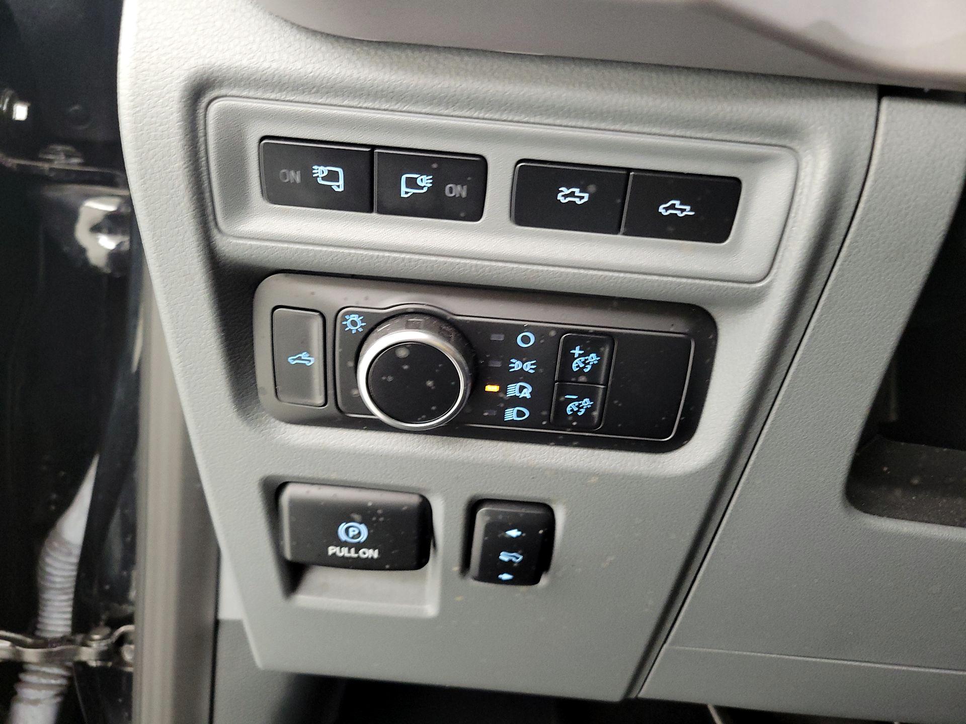 Thumbnail: 2023 Ford F-150 - 13