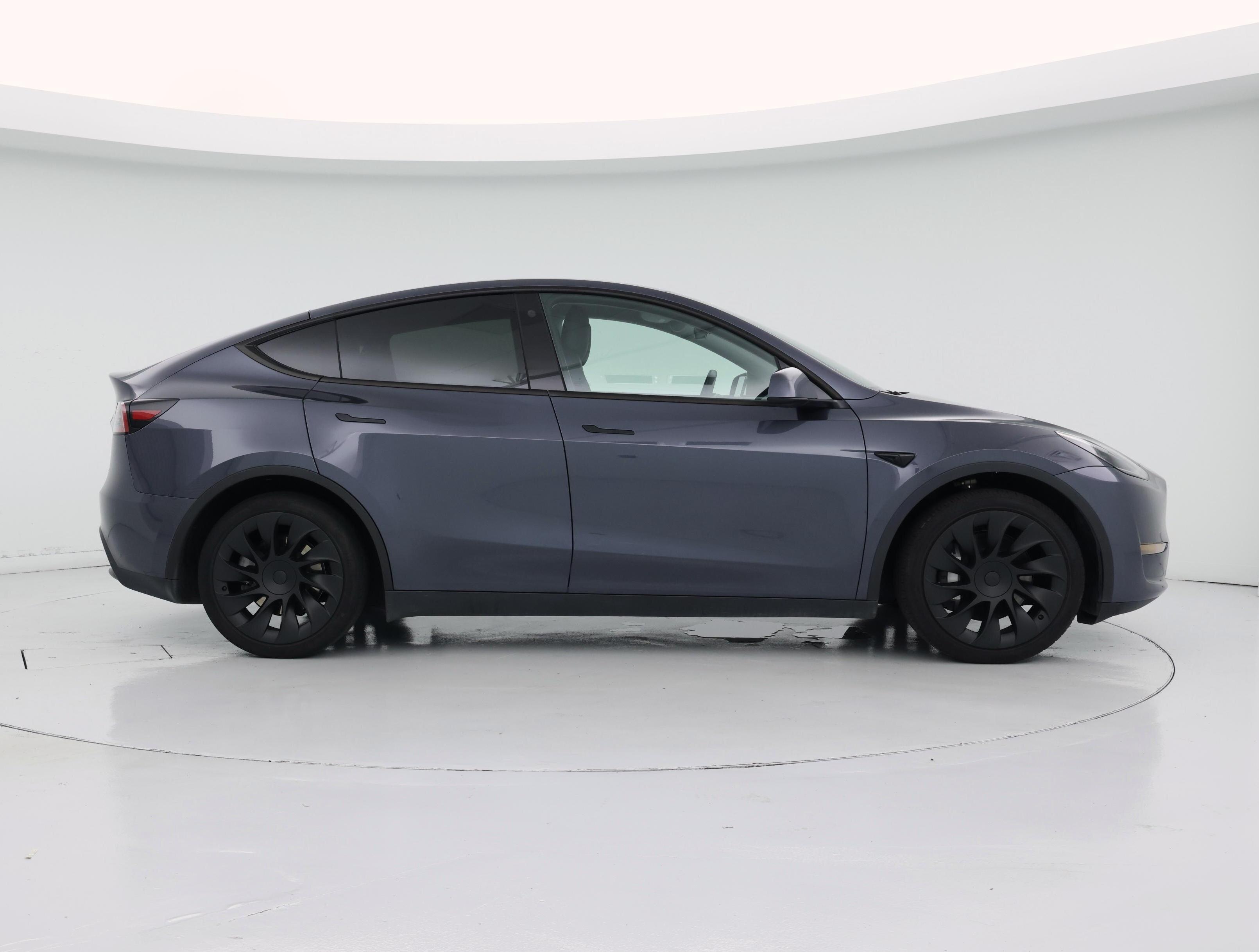 Thumbnail: 2023 Tesla Model Y - 7