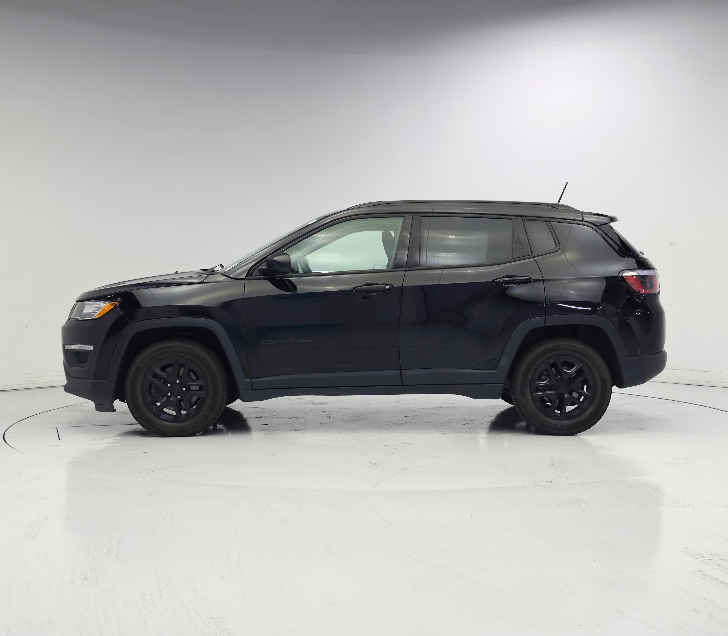 Thumbnail: 2017 Jeep Compass - 3