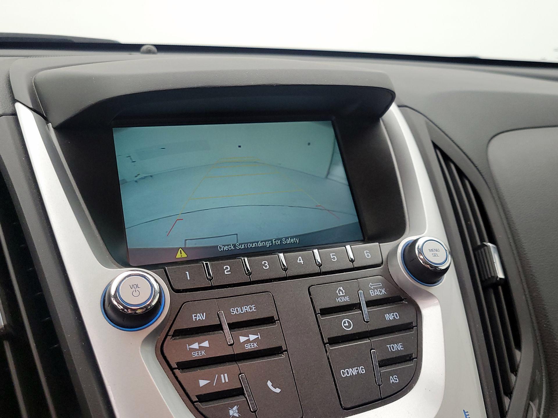 Thumbnail: 2016 Chevrolet Equinox - 13