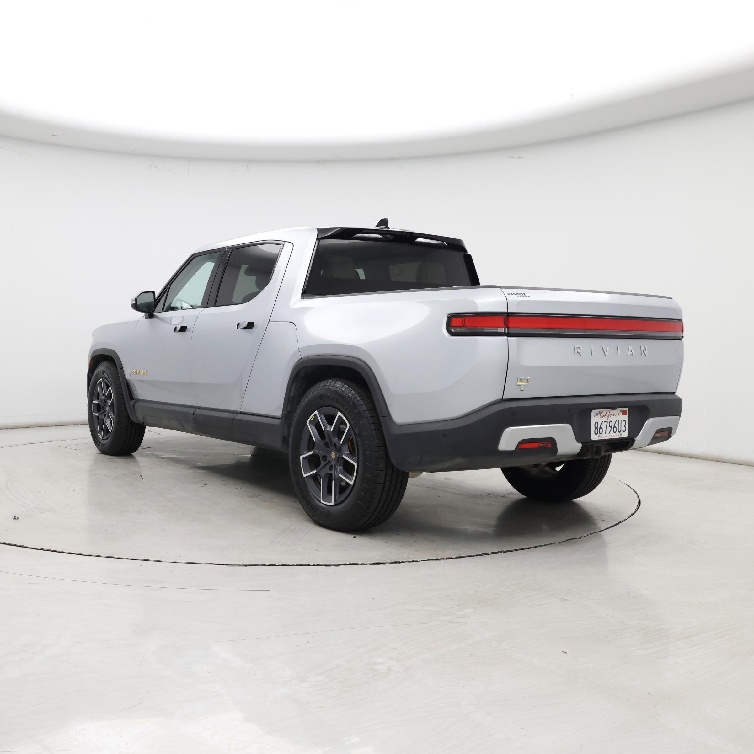 Thumbnail: 2023 Rivian R1T - 2