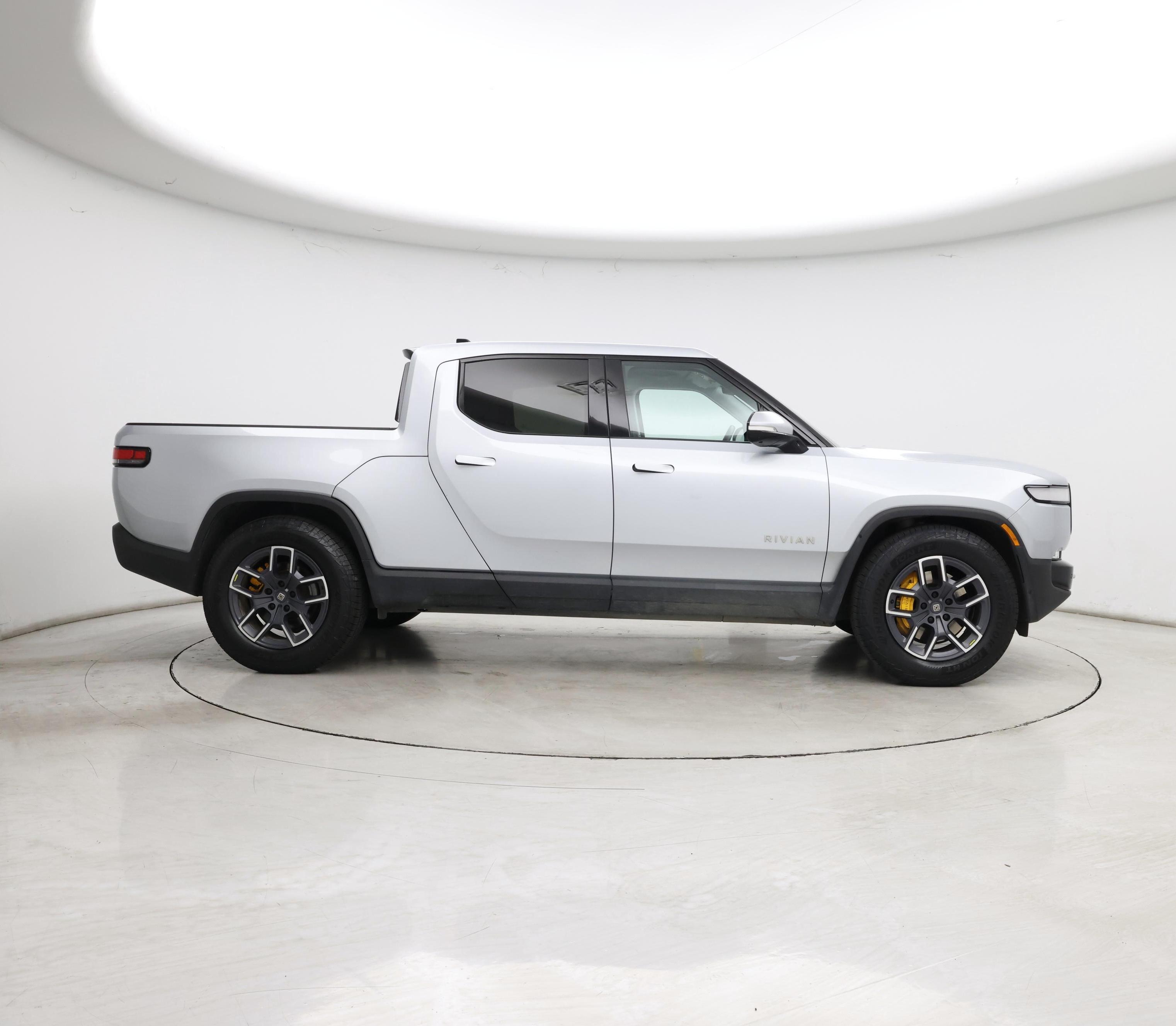 Thumbnail: 2023 Rivian R1T - 7