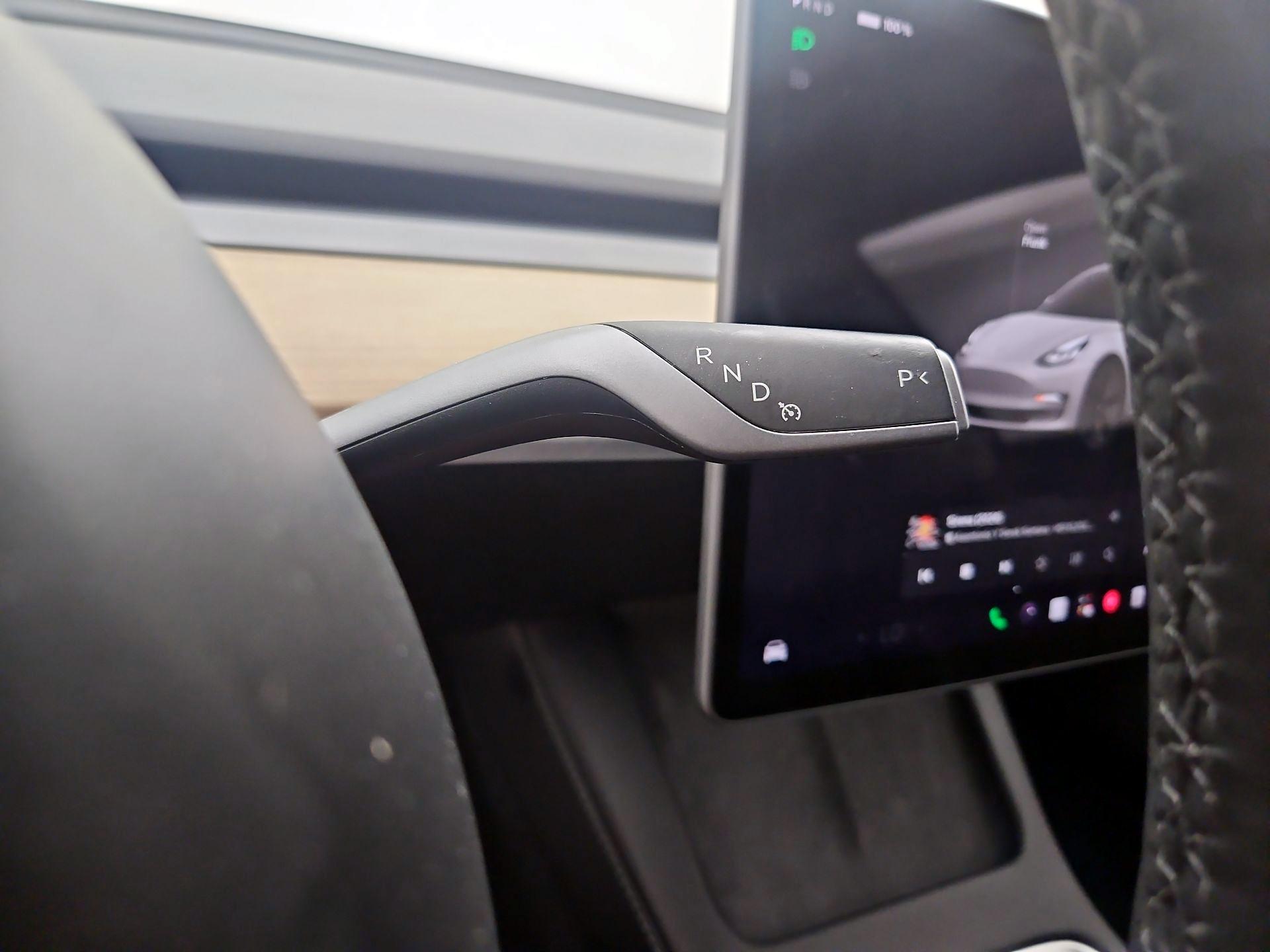 Thumbnail: 2023 Tesla Model 3 - 18