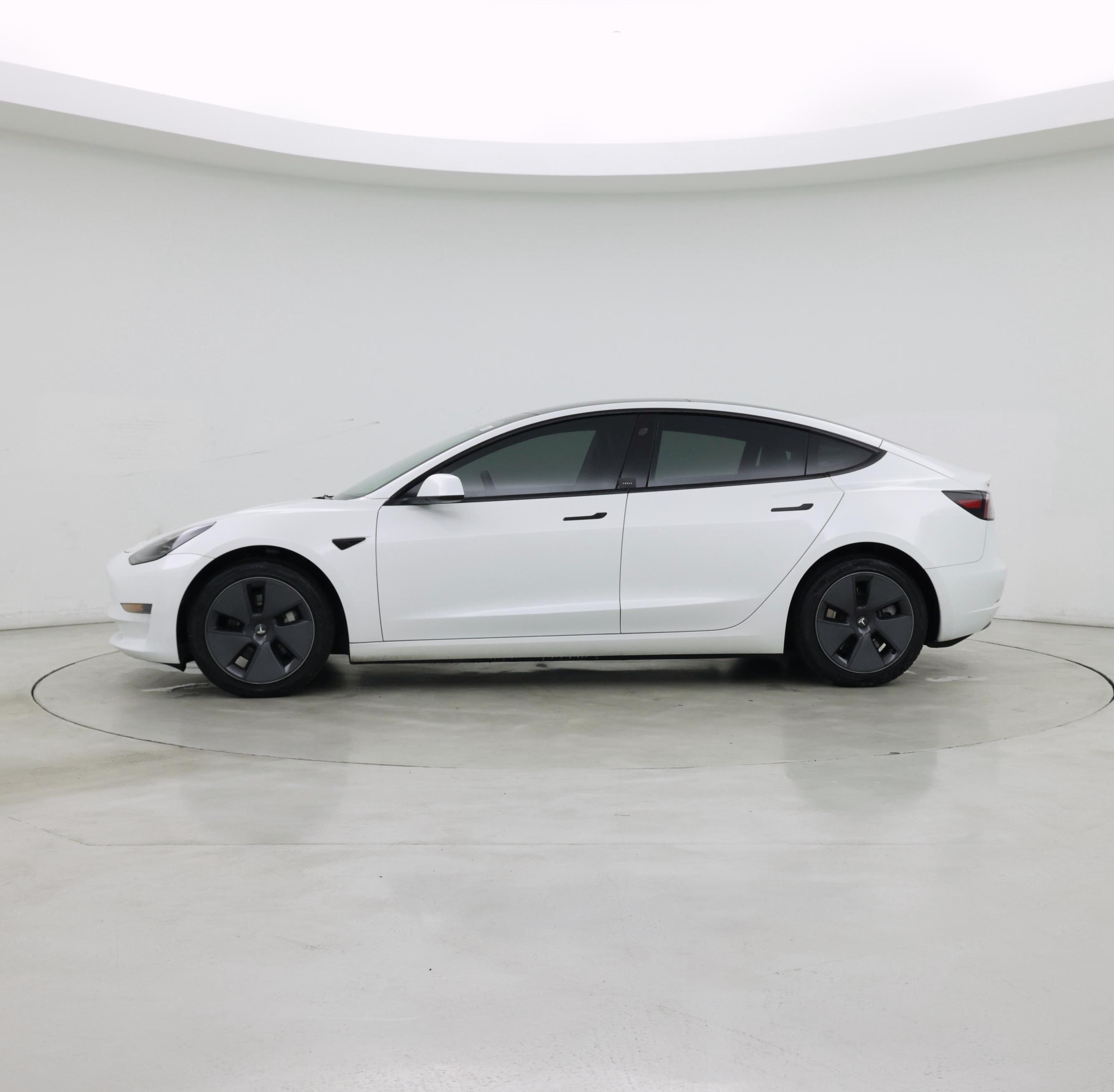 Thumbnail: 2023 Tesla Model 3 - 3