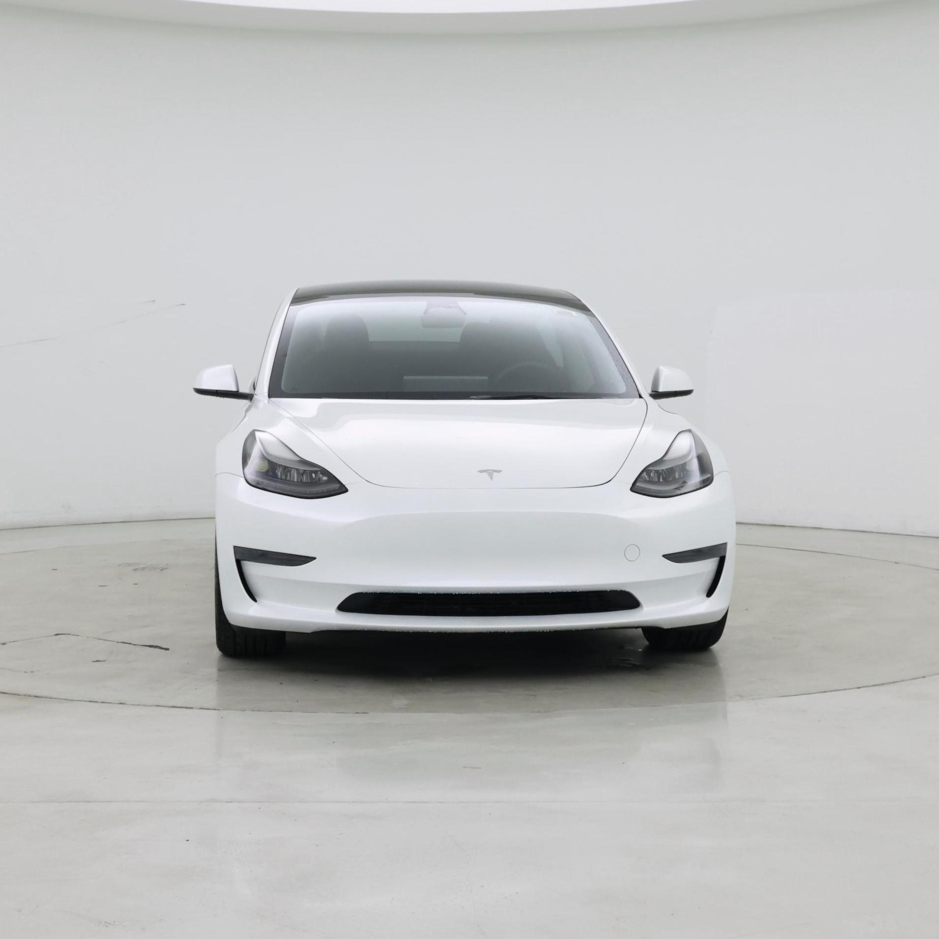 Thumbnail: 2023 Tesla Model 3 - 5