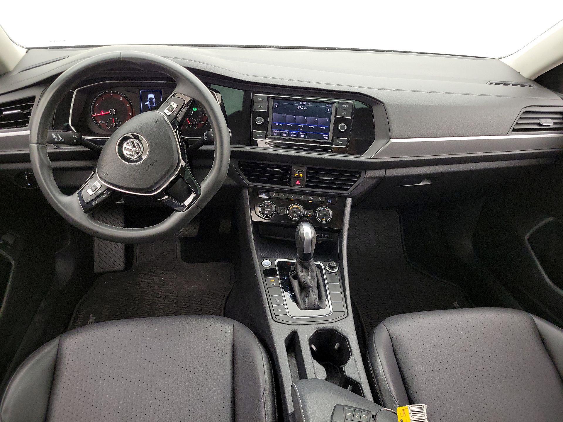 Thumbnail: 2020 Volkswagen Jetta - 9